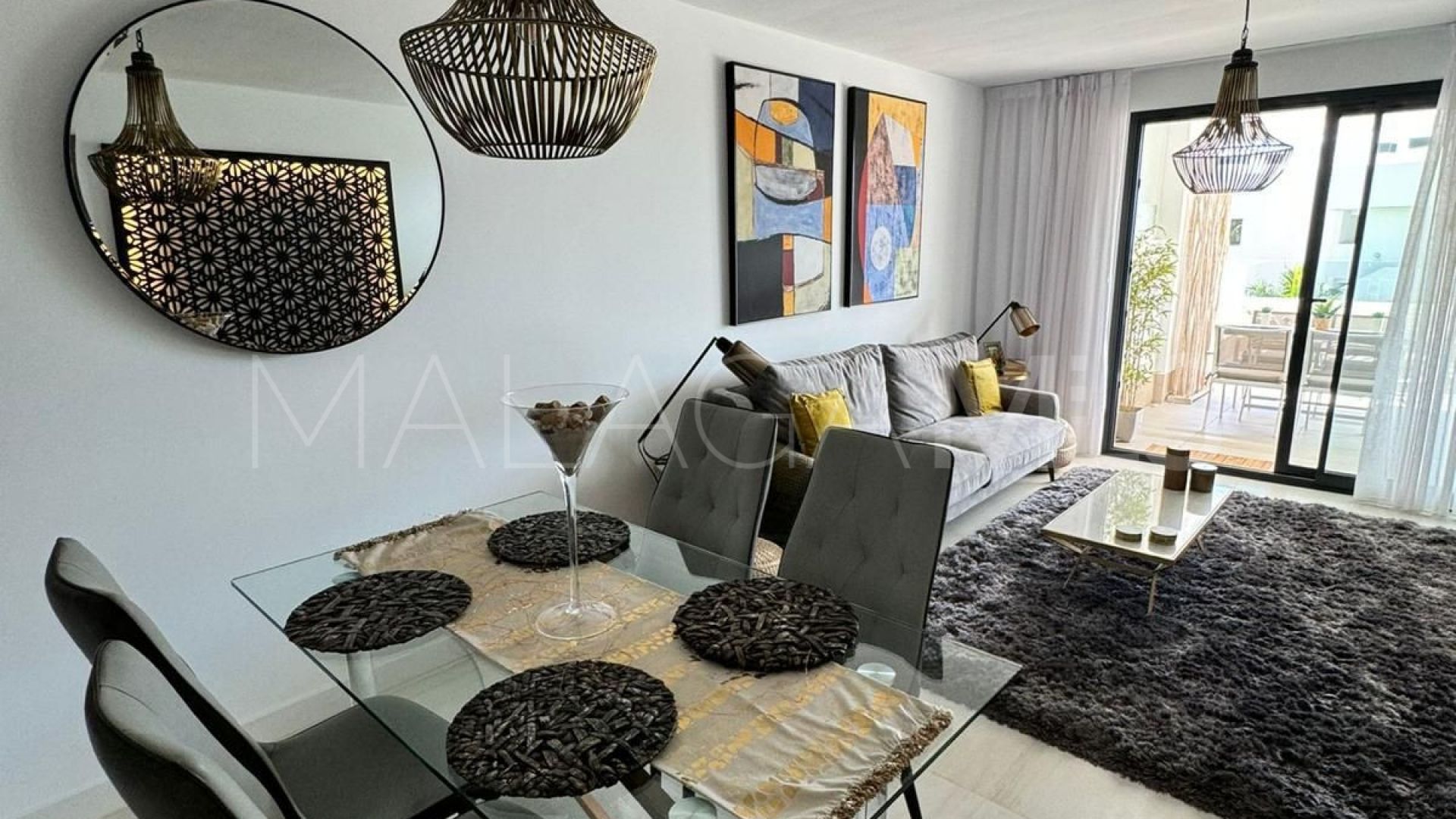 Estepona, apartamento planta baja with 2 bedrooms for sale