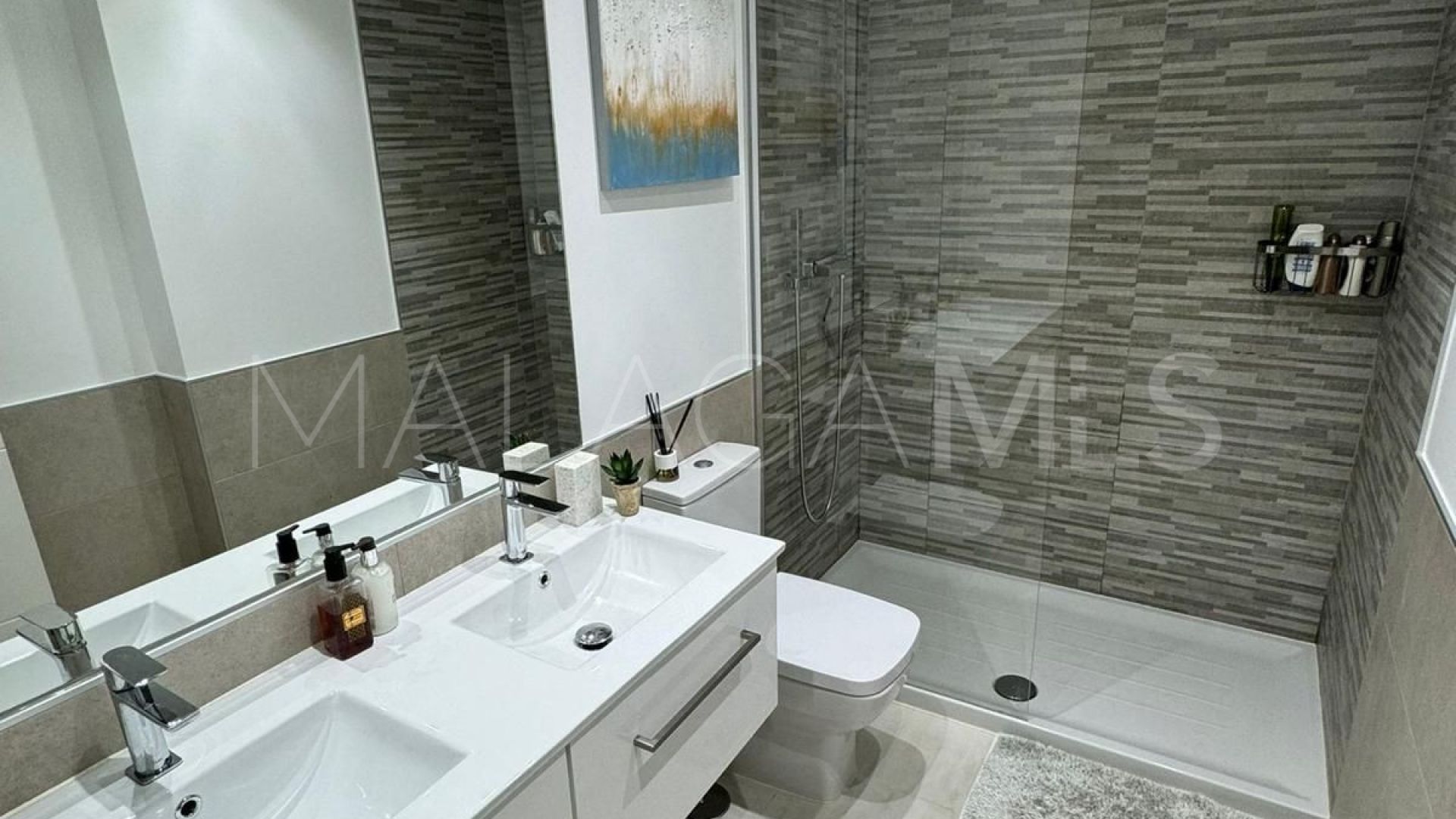 Estepona, apartamento planta baja with 2 bedrooms for sale
