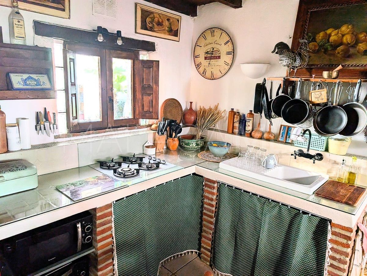 Villa for sale in Selwo