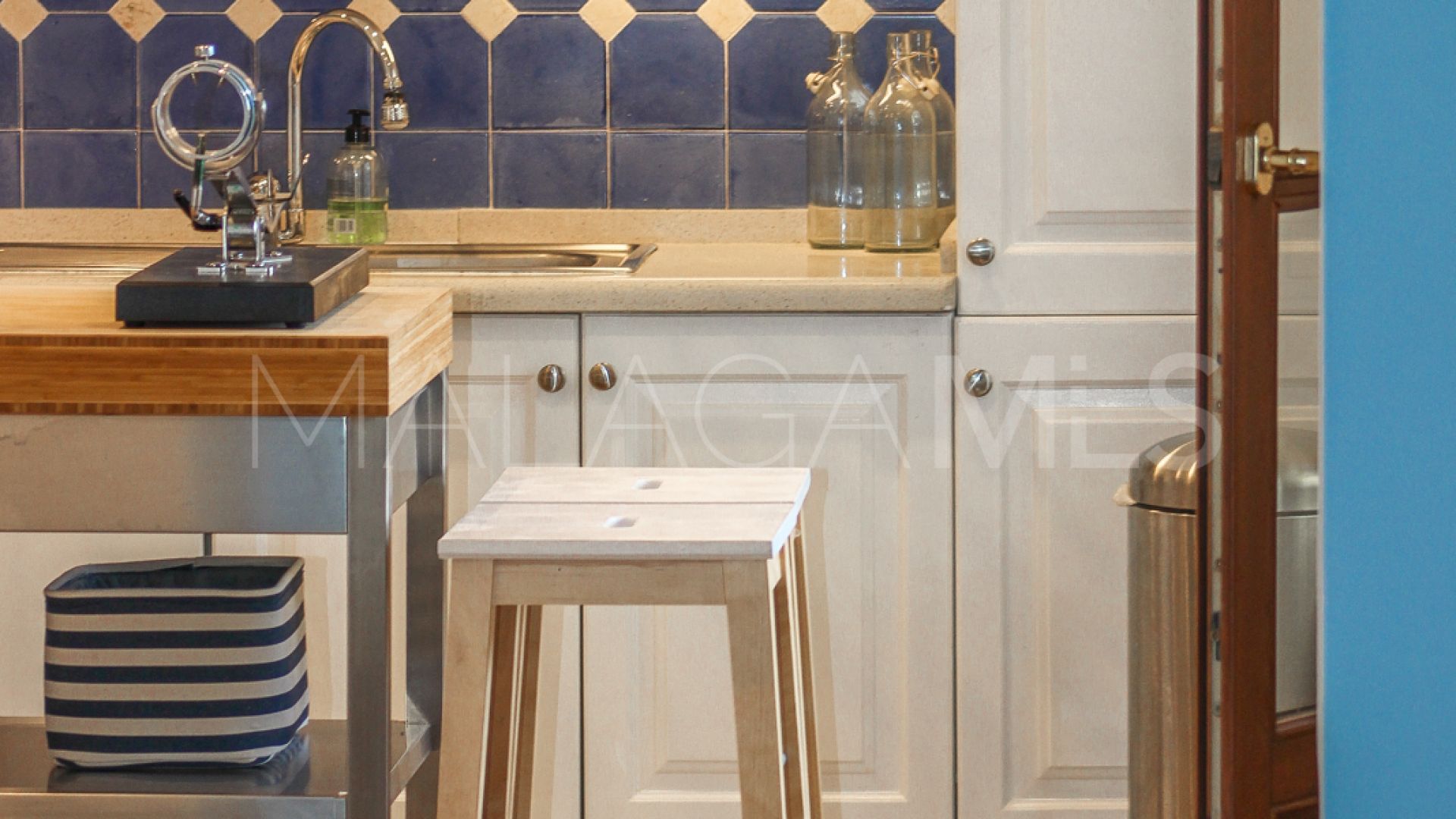 For sale town house with 2 bedrooms in La Heredia