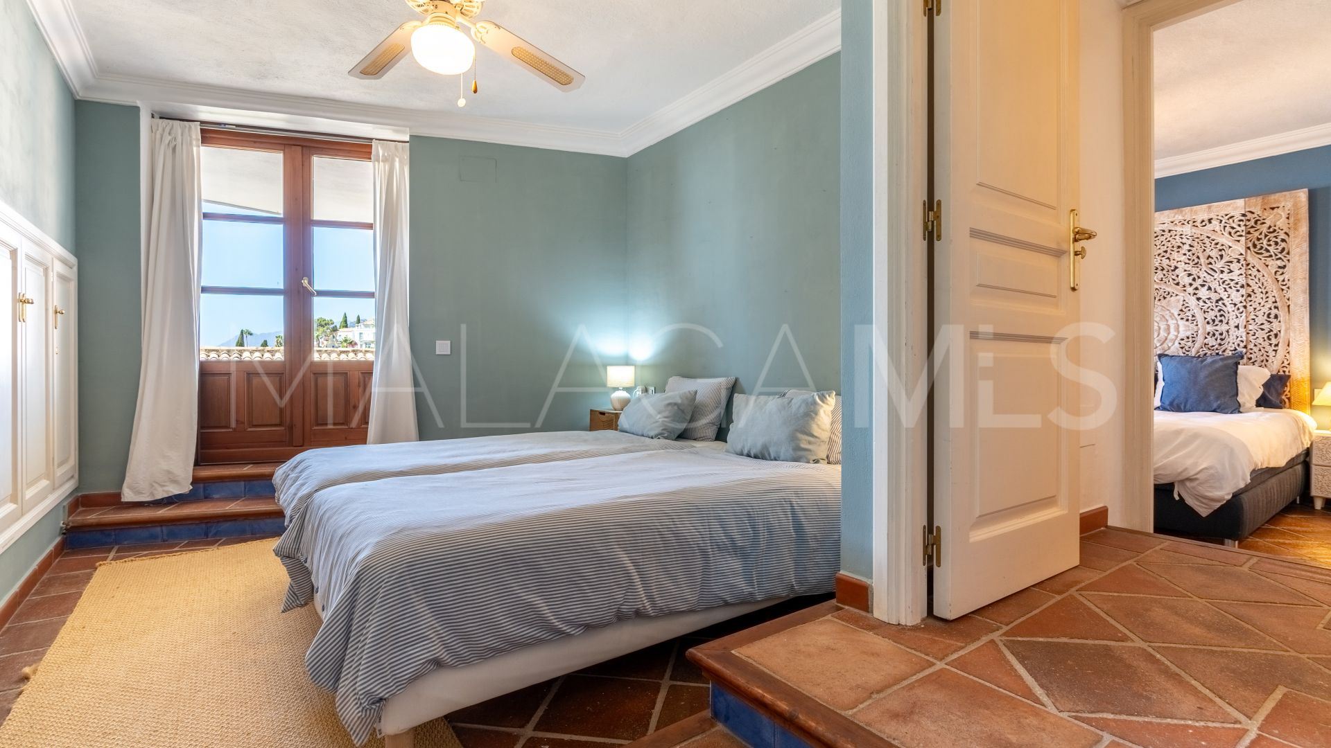 For sale town house with 2 bedrooms in La Heredia