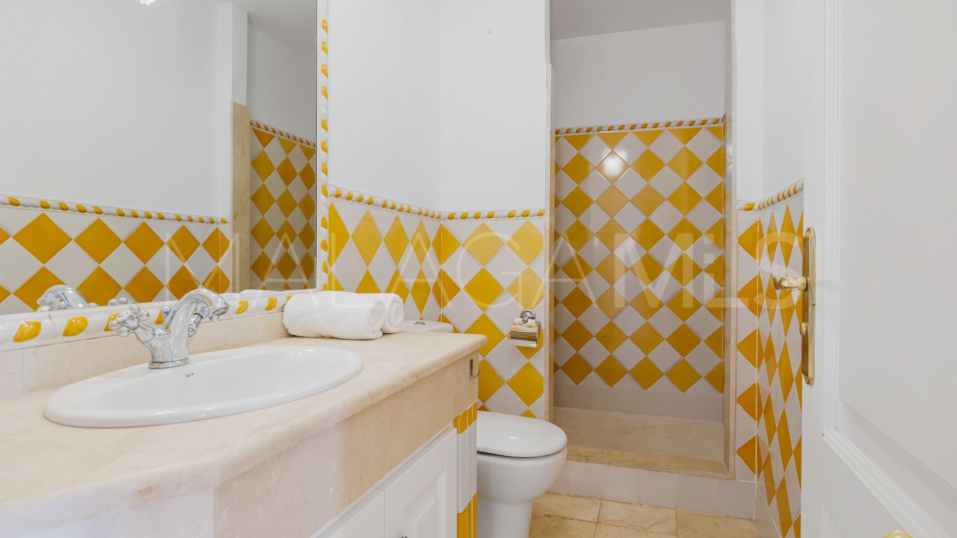 Maison de ville for sale in La Heredia
