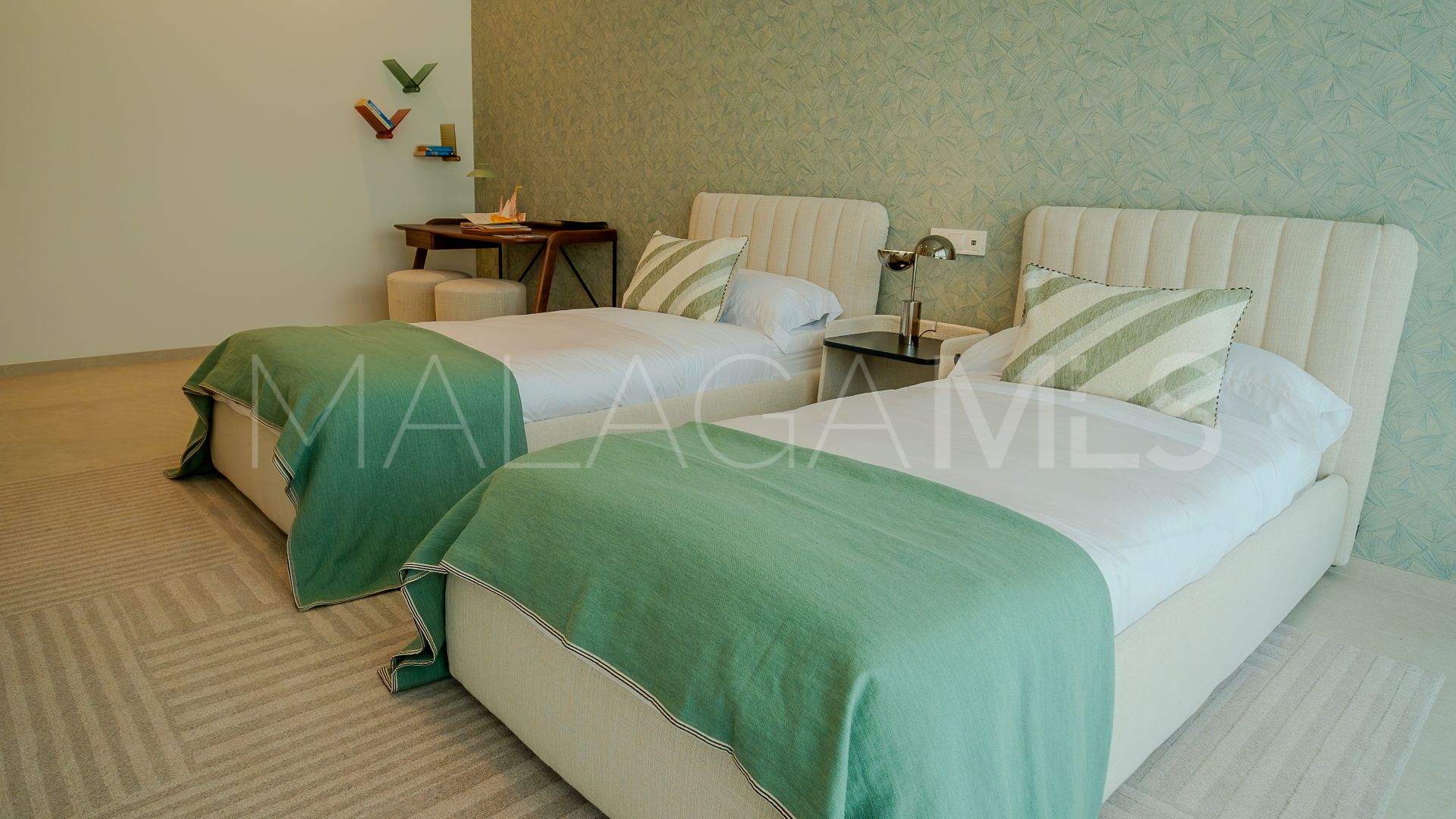 For sale La Quinta 6 bedrooms villa