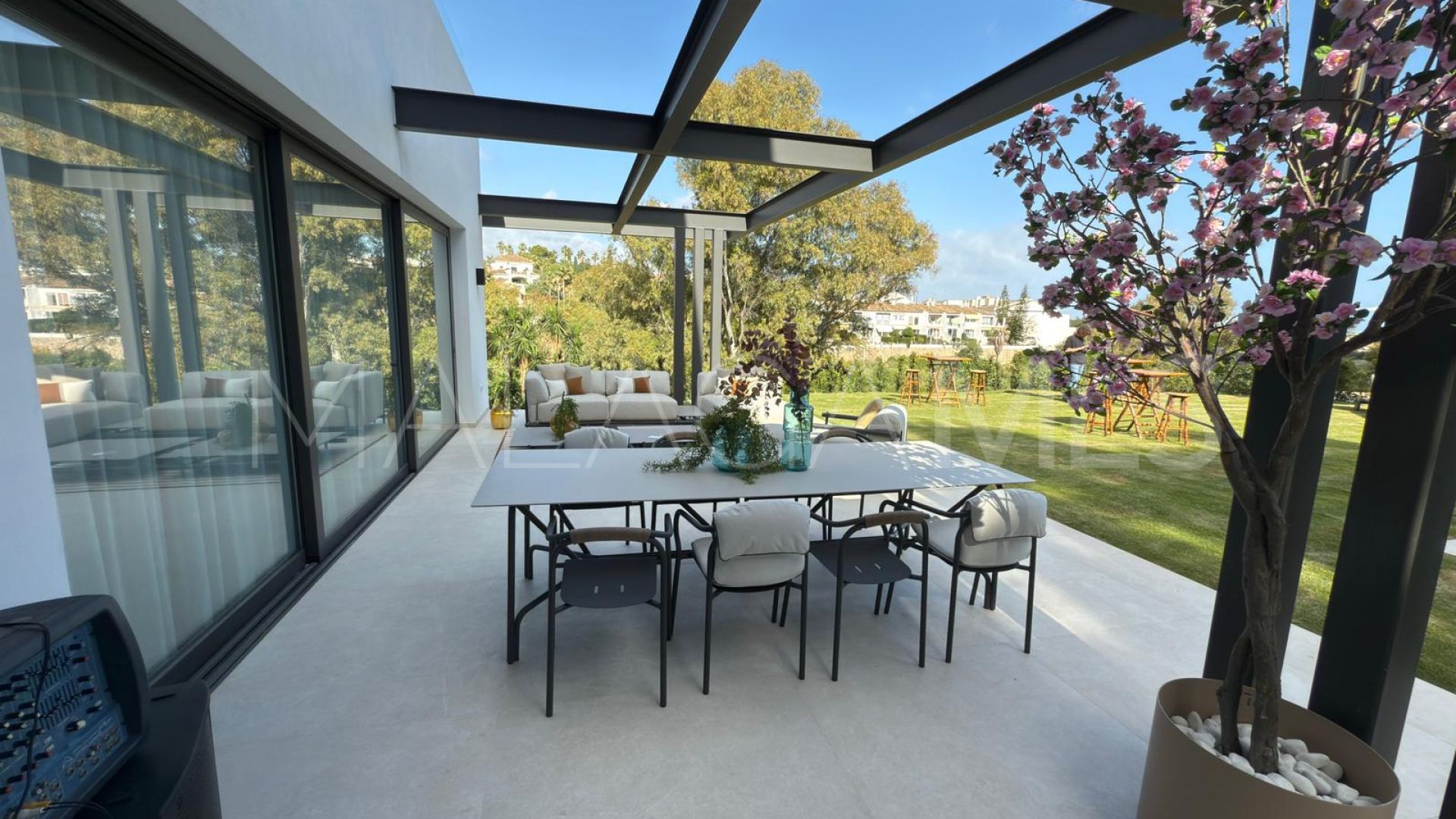 For sale La Quinta 6 bedrooms villa