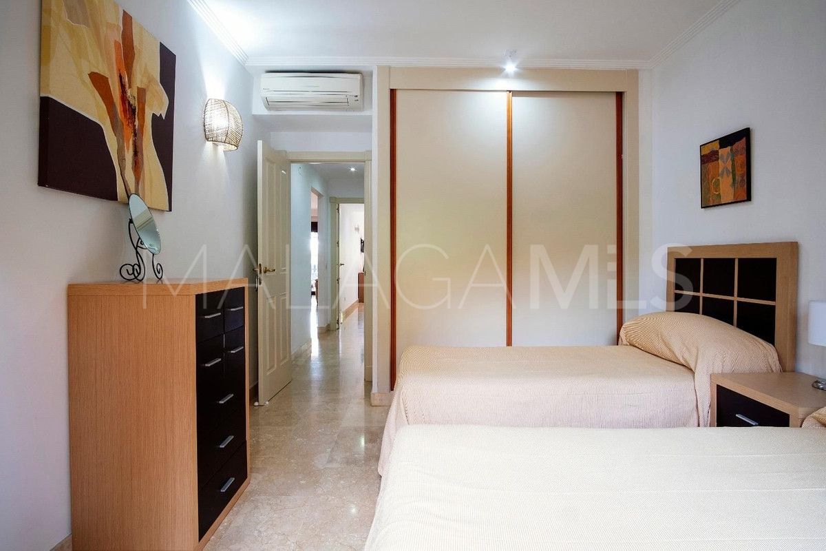 Erdgeschosswohnung for sale in Estepona