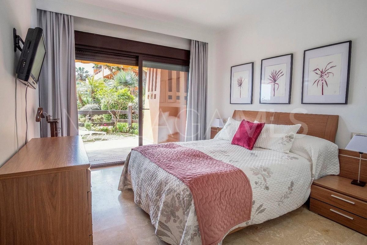 Erdgeschosswohnung for sale in Estepona