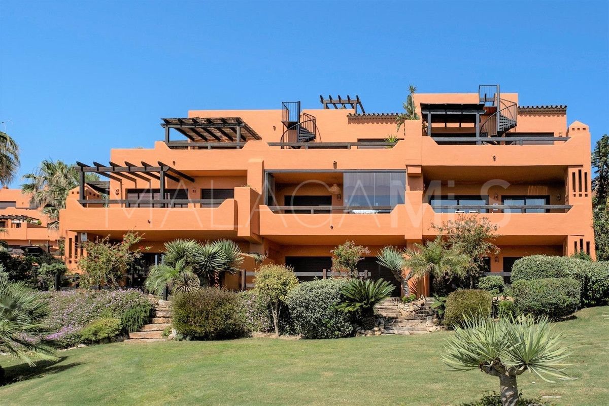 Erdgeschosswohnung for sale in Estepona