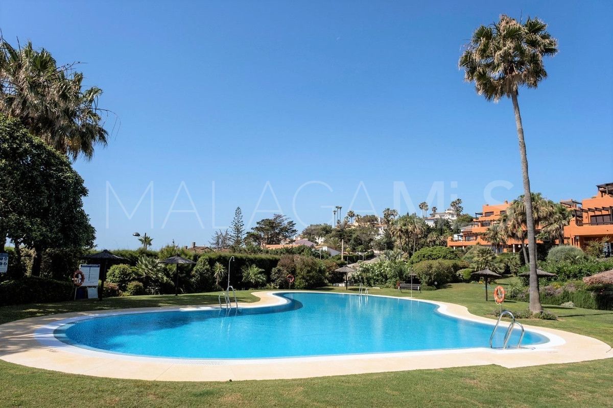 Erdgeschosswohnung for sale in Estepona