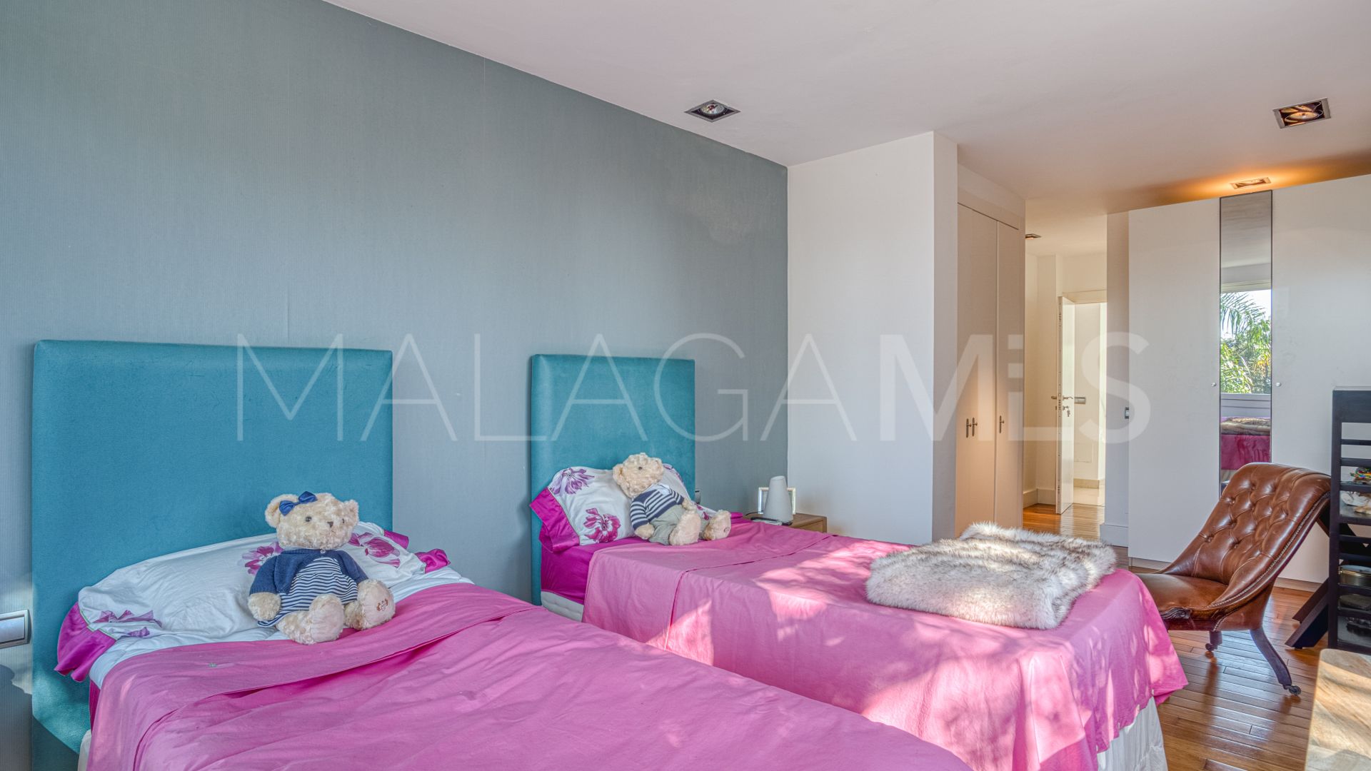 Se vende casa in Sitio de Calahonda de 4 bedrooms