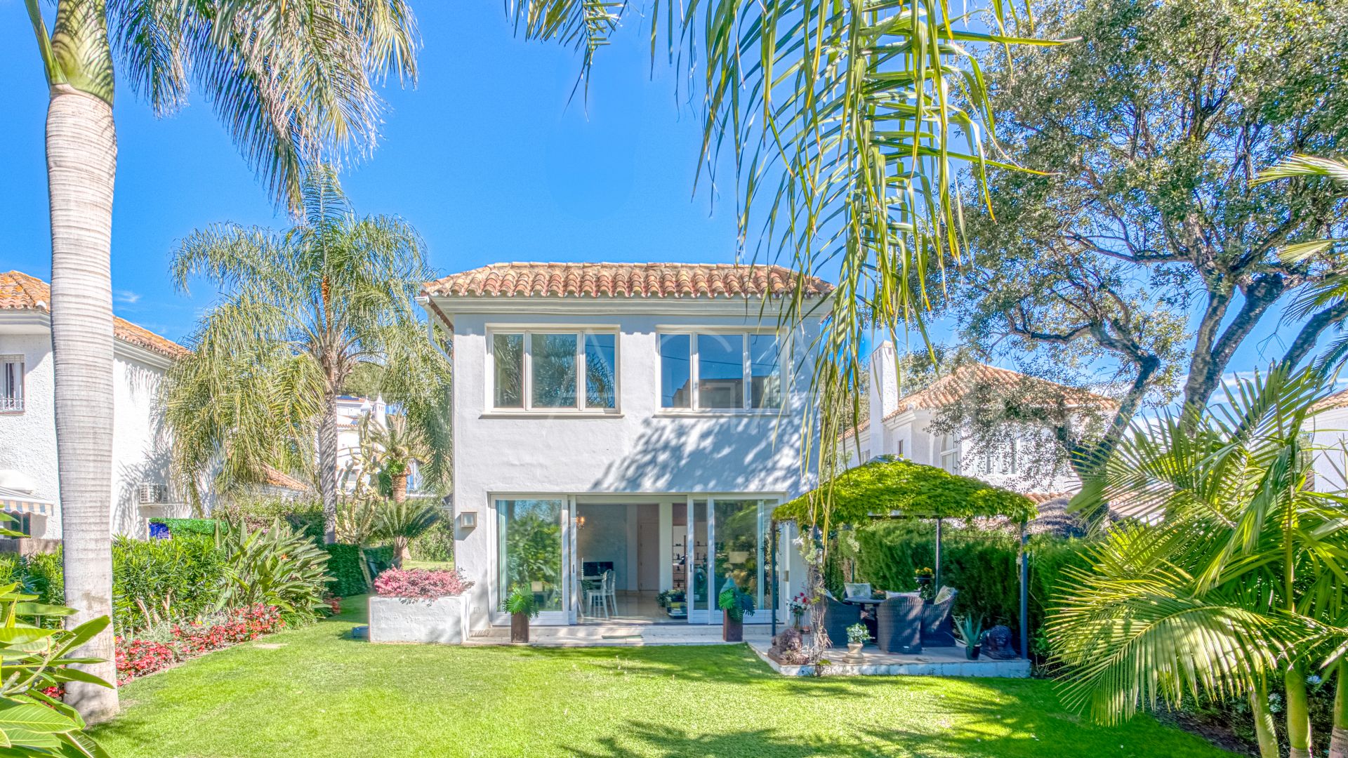 Se vende casa in Sitio de Calahonda de 4 bedrooms
