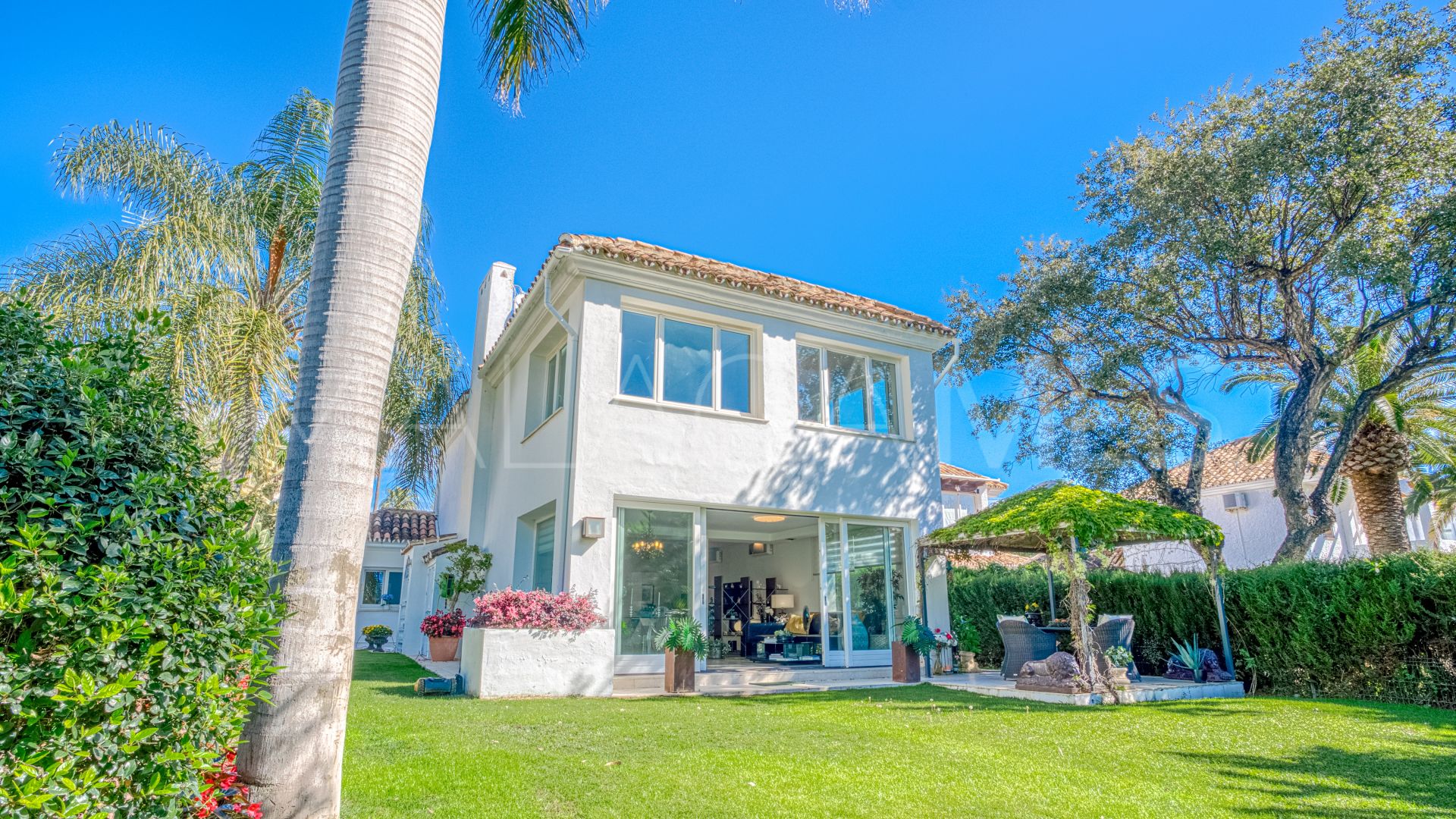Se vende casa in Sitio de Calahonda de 4 bedrooms