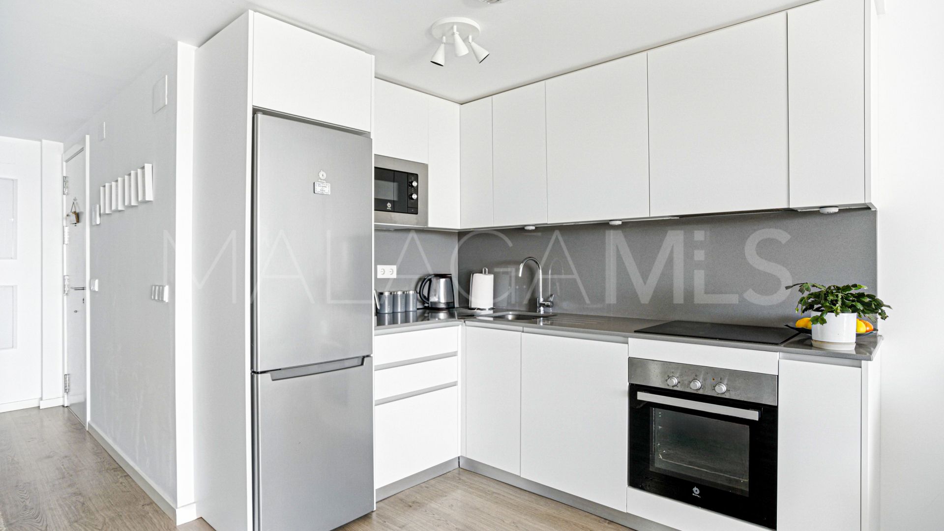 Apartamento a la venta in Estepona Oeste
