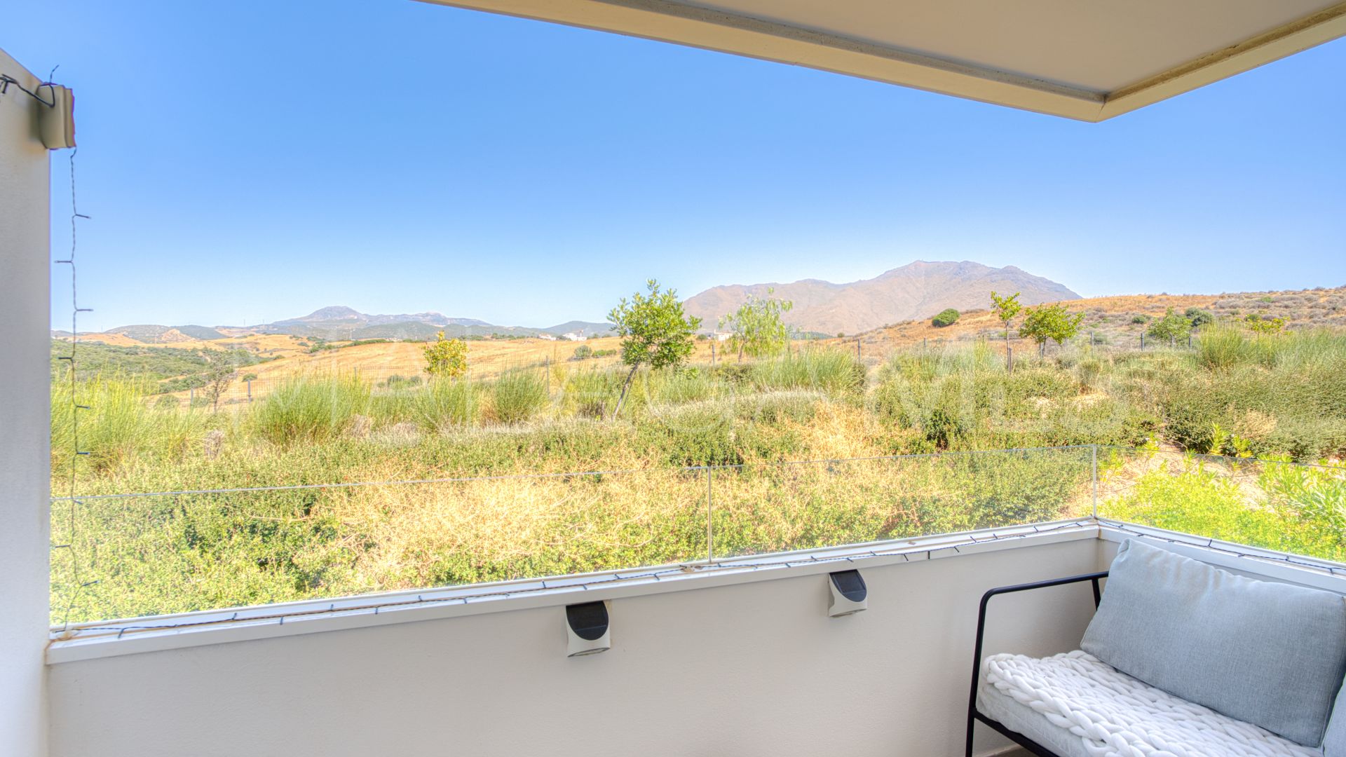 Apartamento a la venta in Estepona Oeste