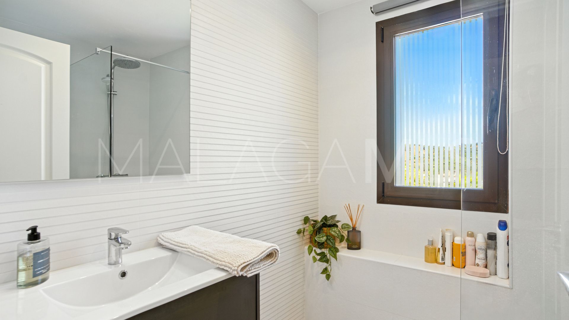 Villa a la venta with 3 bedrooms in Azata Golf