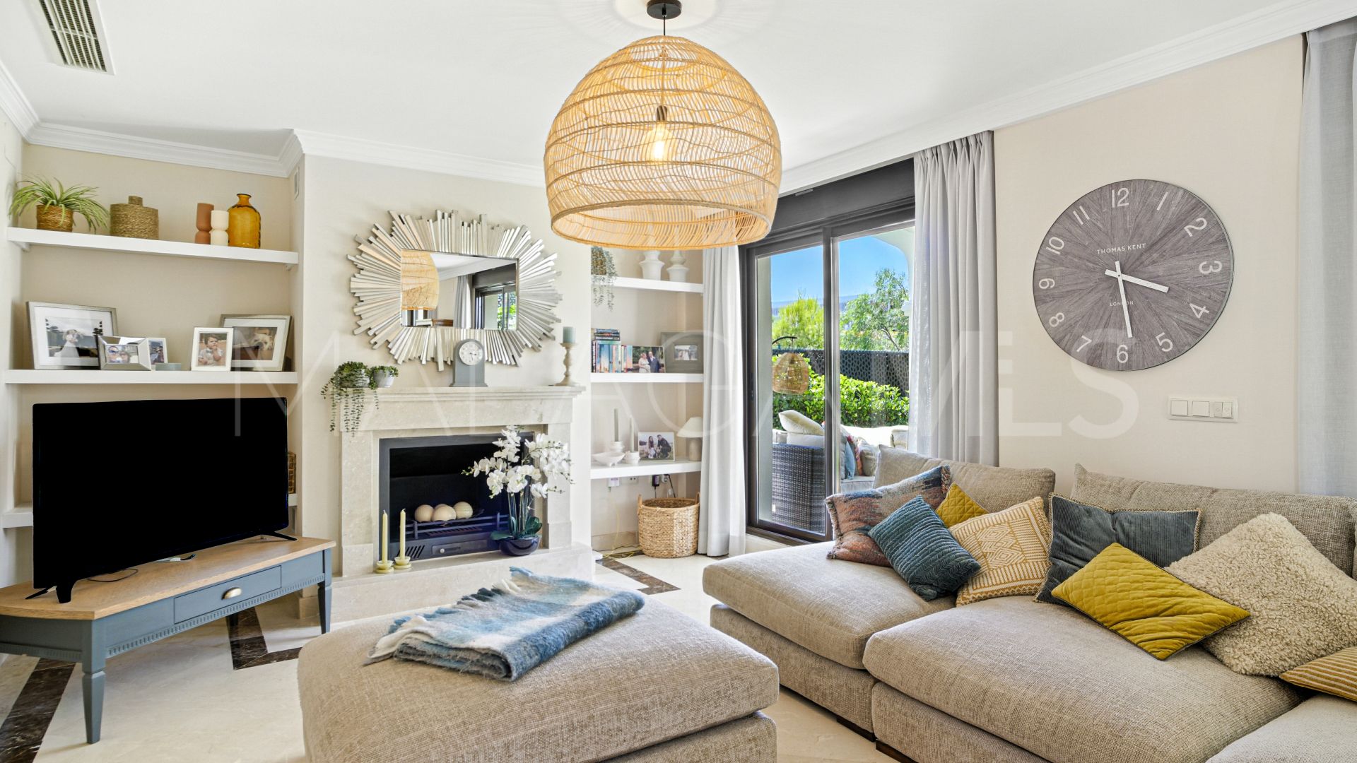 Villa a la venta with 3 bedrooms in Azata Golf