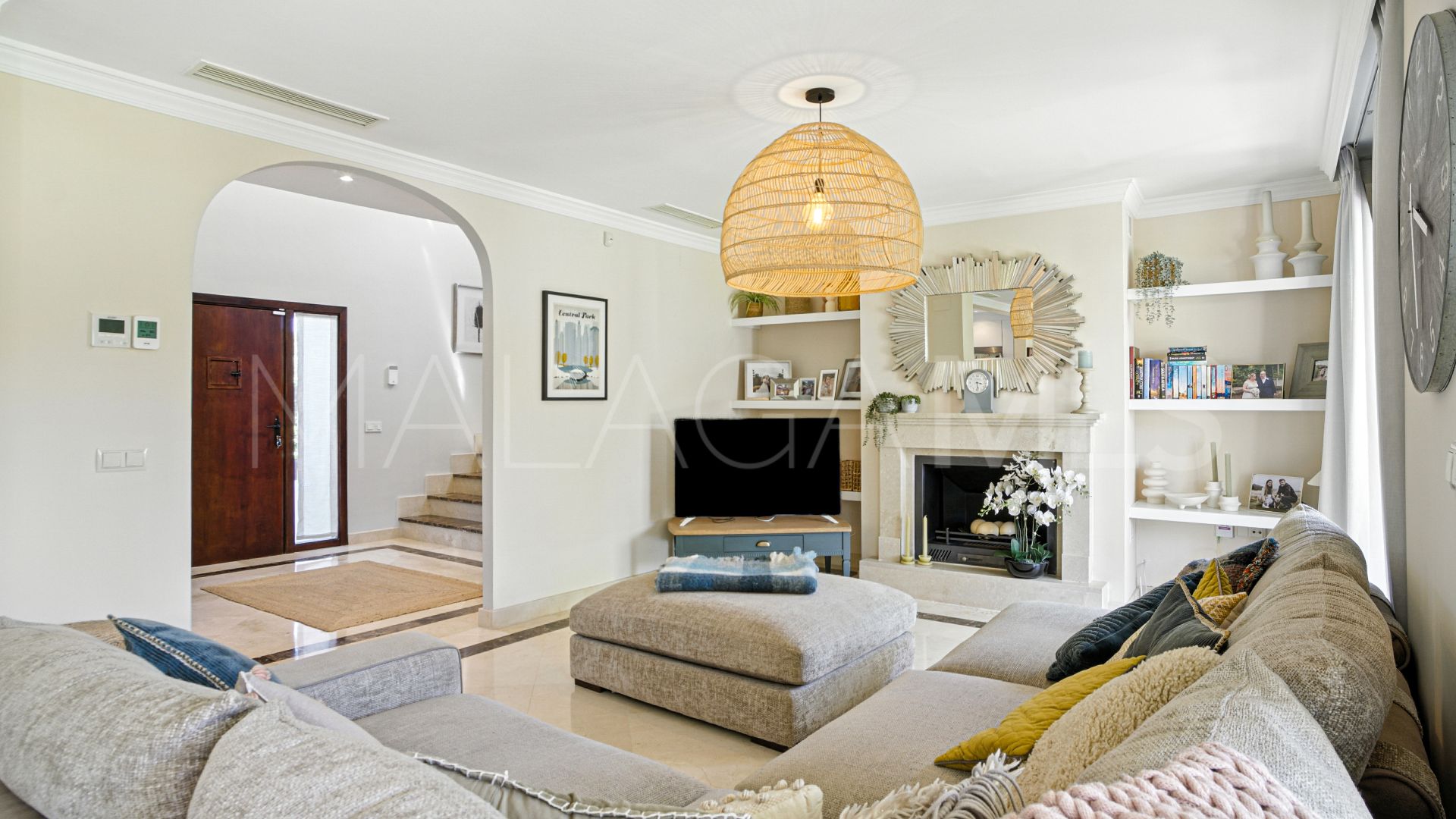 Villa a la venta with 3 bedrooms in Azata Golf
