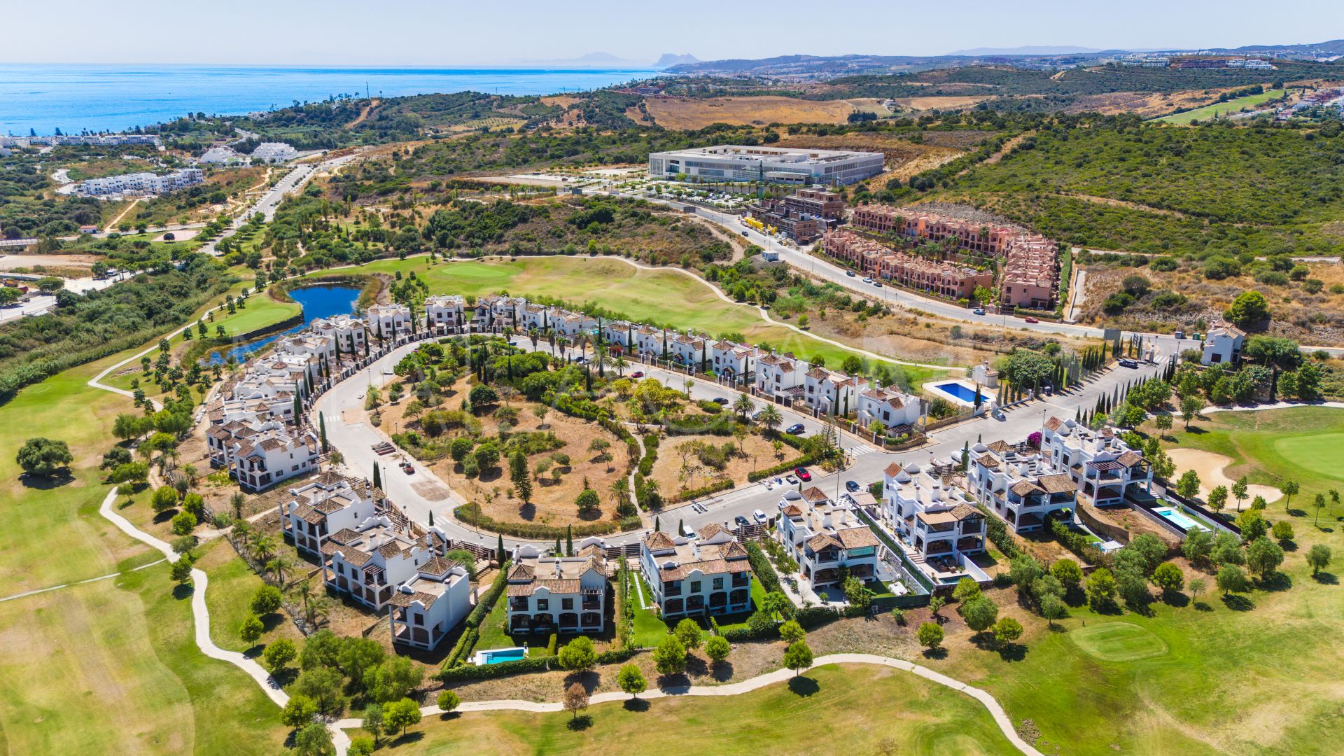 Villa for sale in Azata Golf