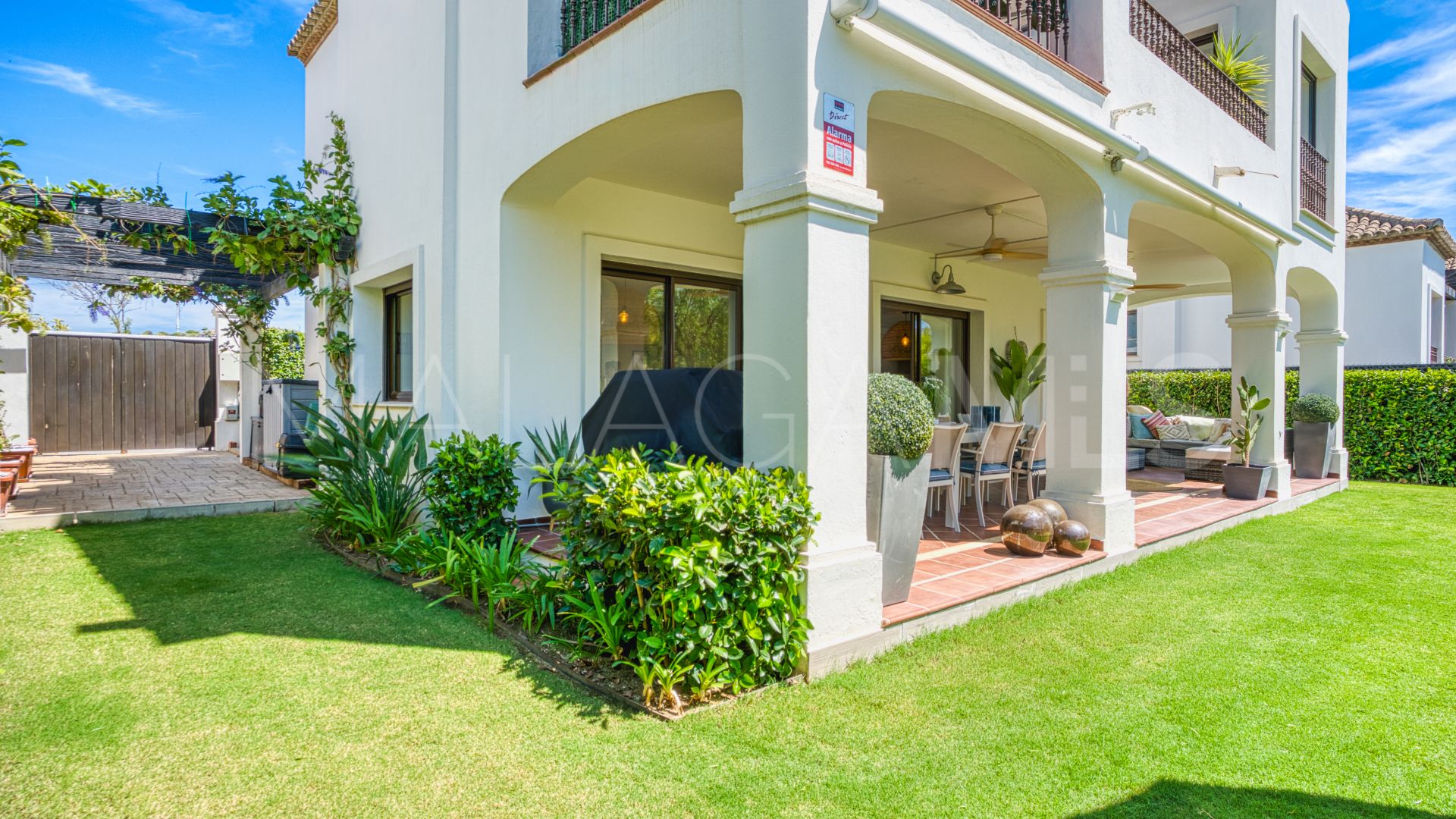 Villa a la venta with 3 bedrooms in Azata Golf