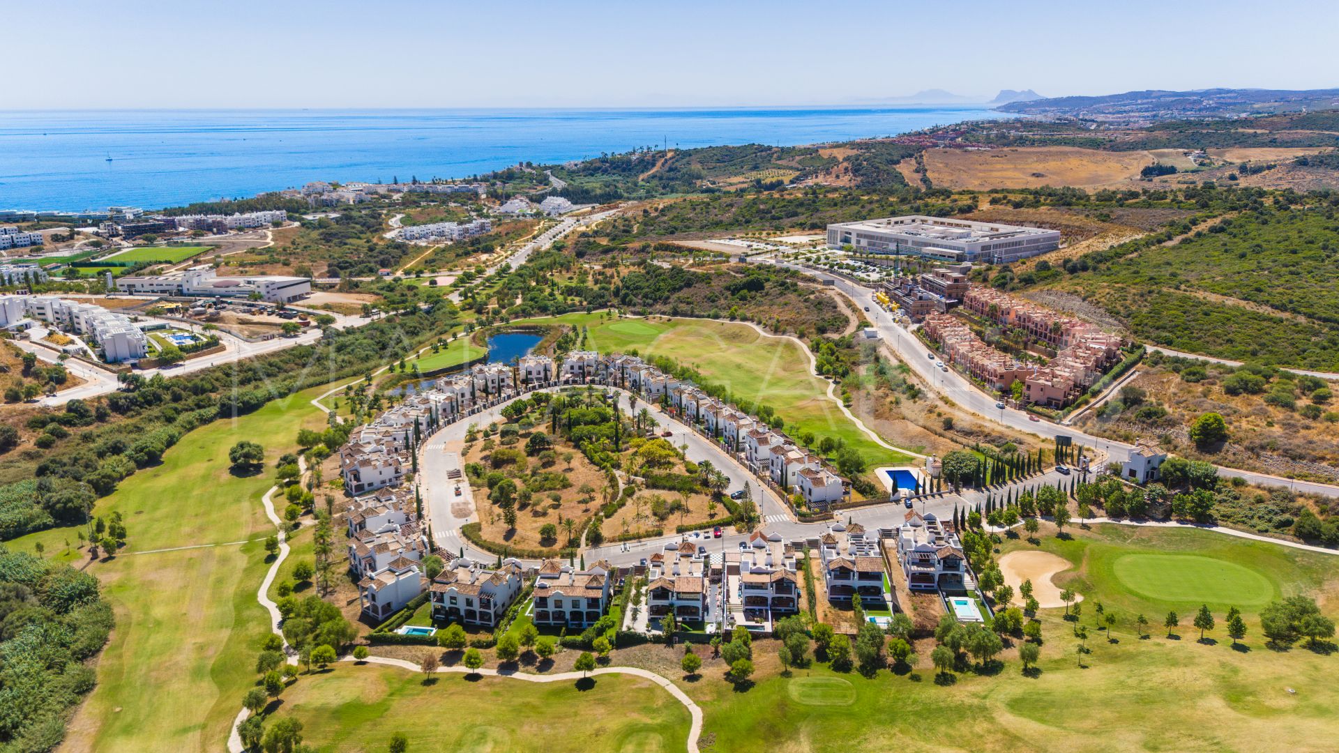 Villa for sale in Azata Golf