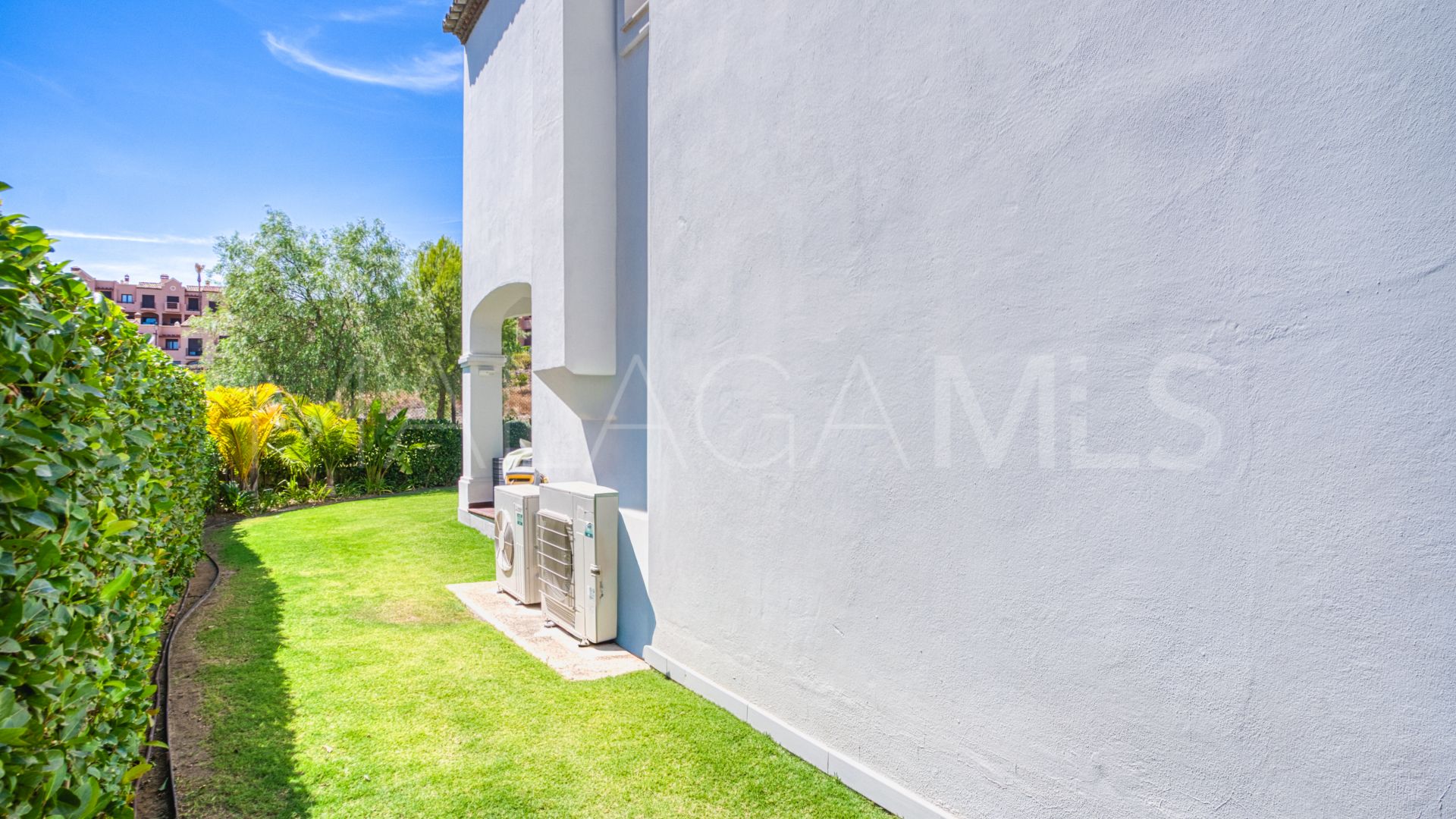 Villa a la venta with 3 bedrooms in Azata Golf
