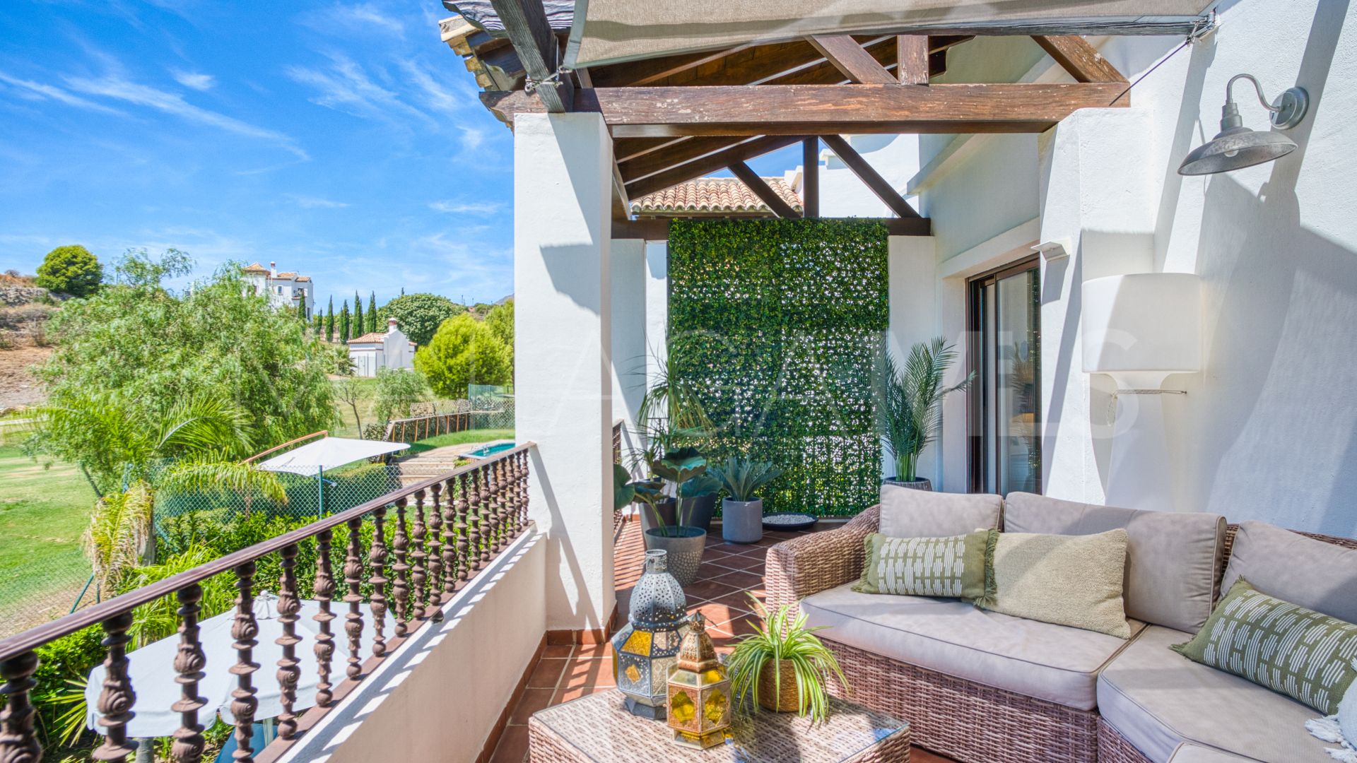 Villa a la venta with 3 bedrooms in Azata Golf