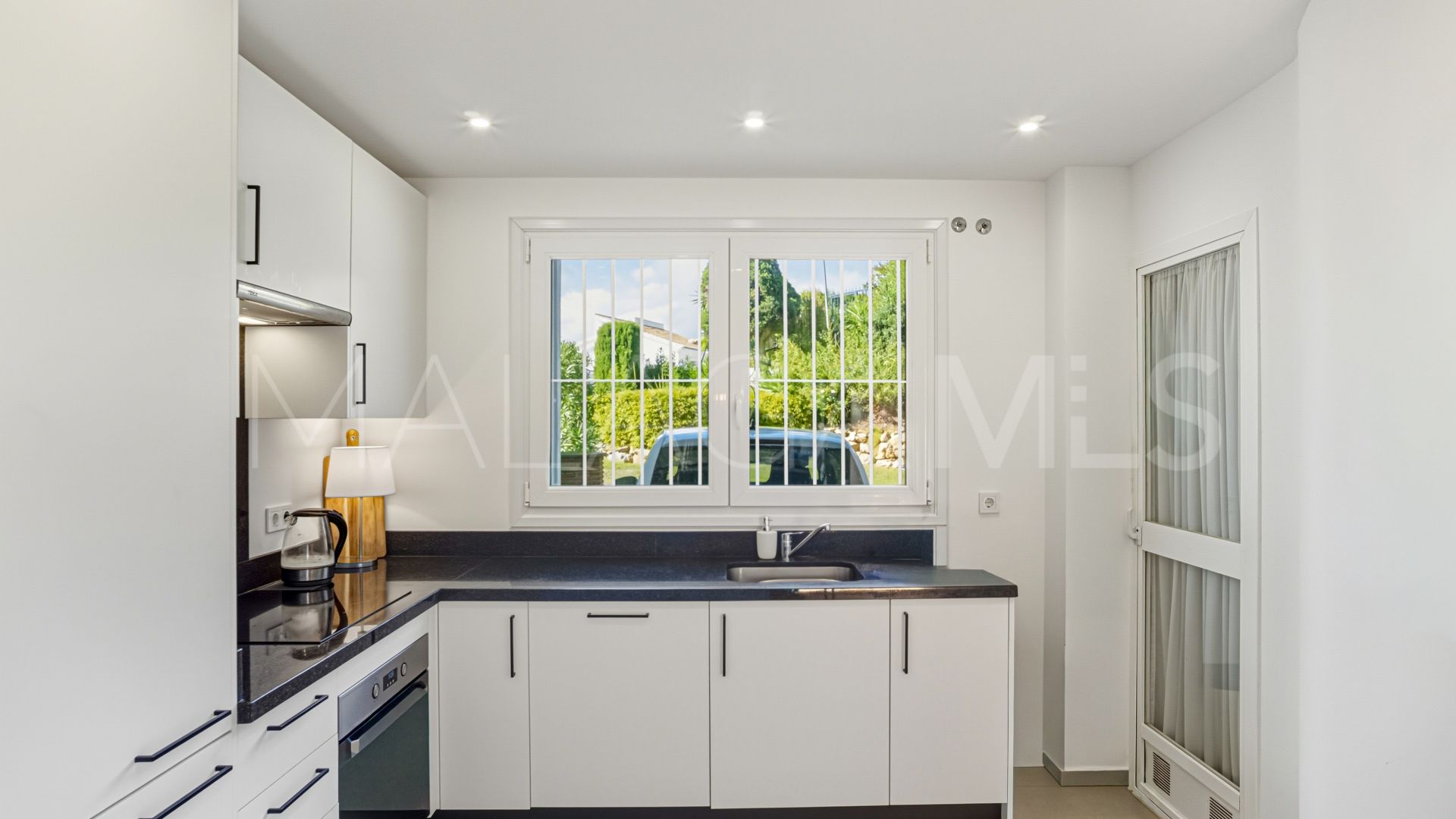 Maison de ville for sale in El Romeral de Calahonda