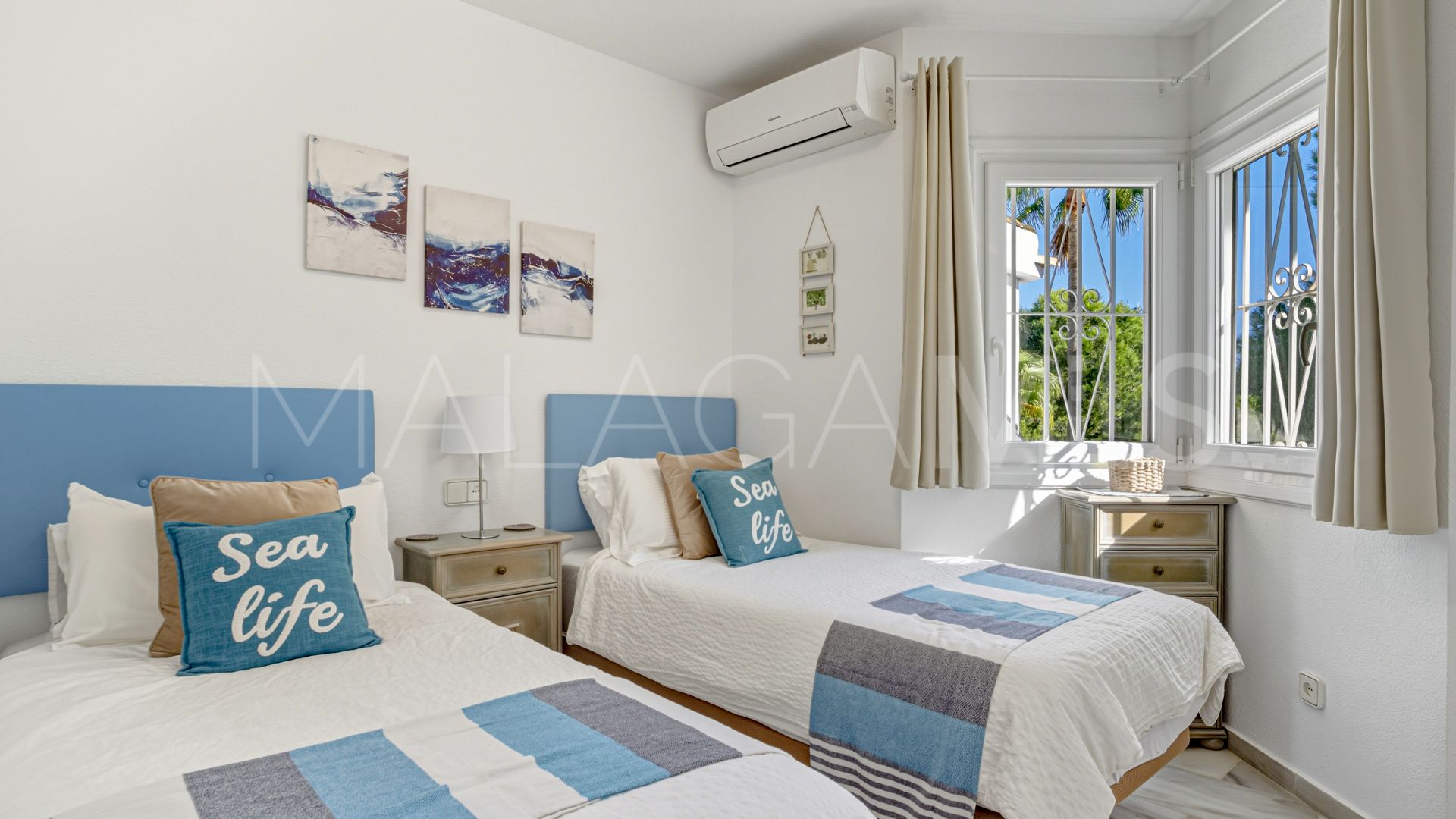 Maison de ville for sale in El Romeral de Calahonda