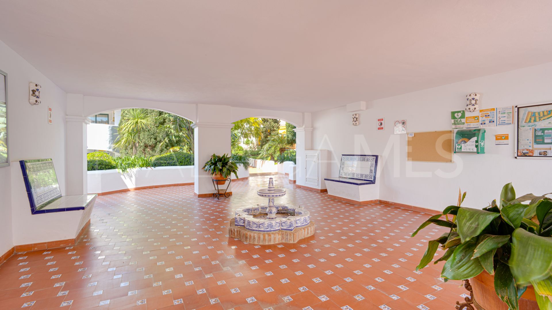 Apartamento planta baja for sale in Benalmadena Costa