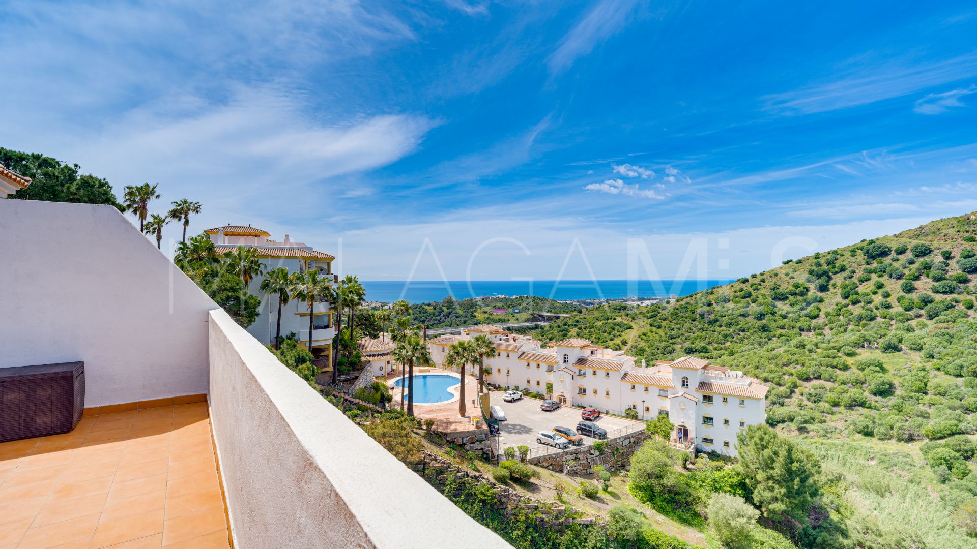 Ático for sale in Calahonda with 3 bedrooms