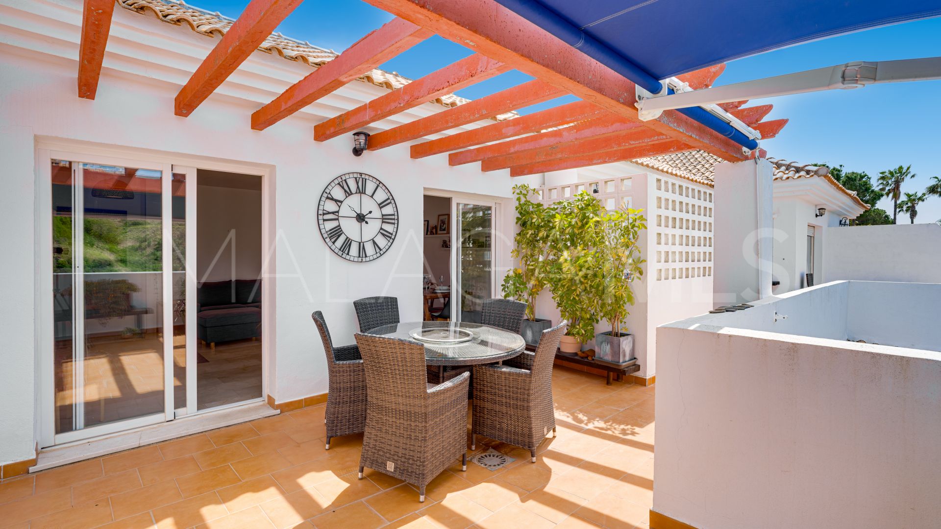 Ático for sale in Calahonda with 3 bedrooms