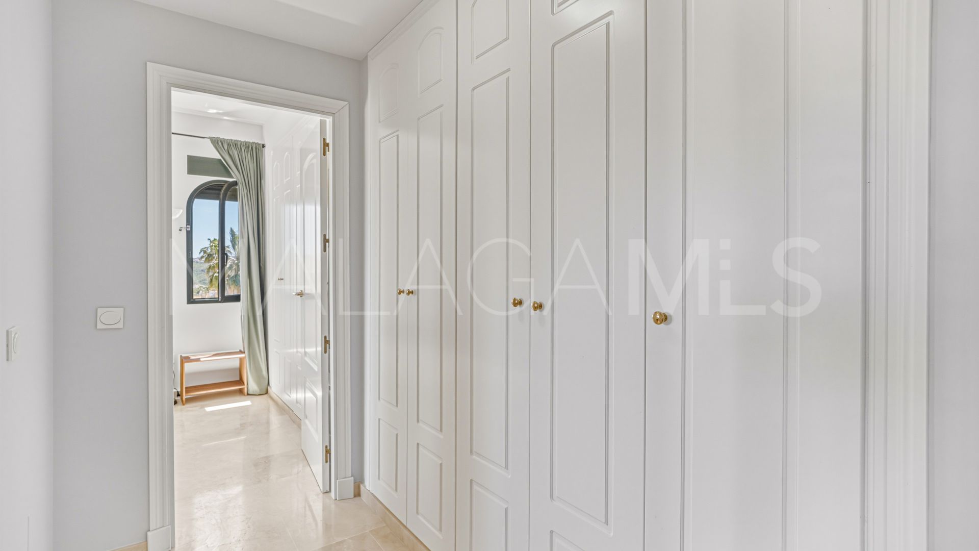 La Duquesa, pareado de 4 bedrooms for sale