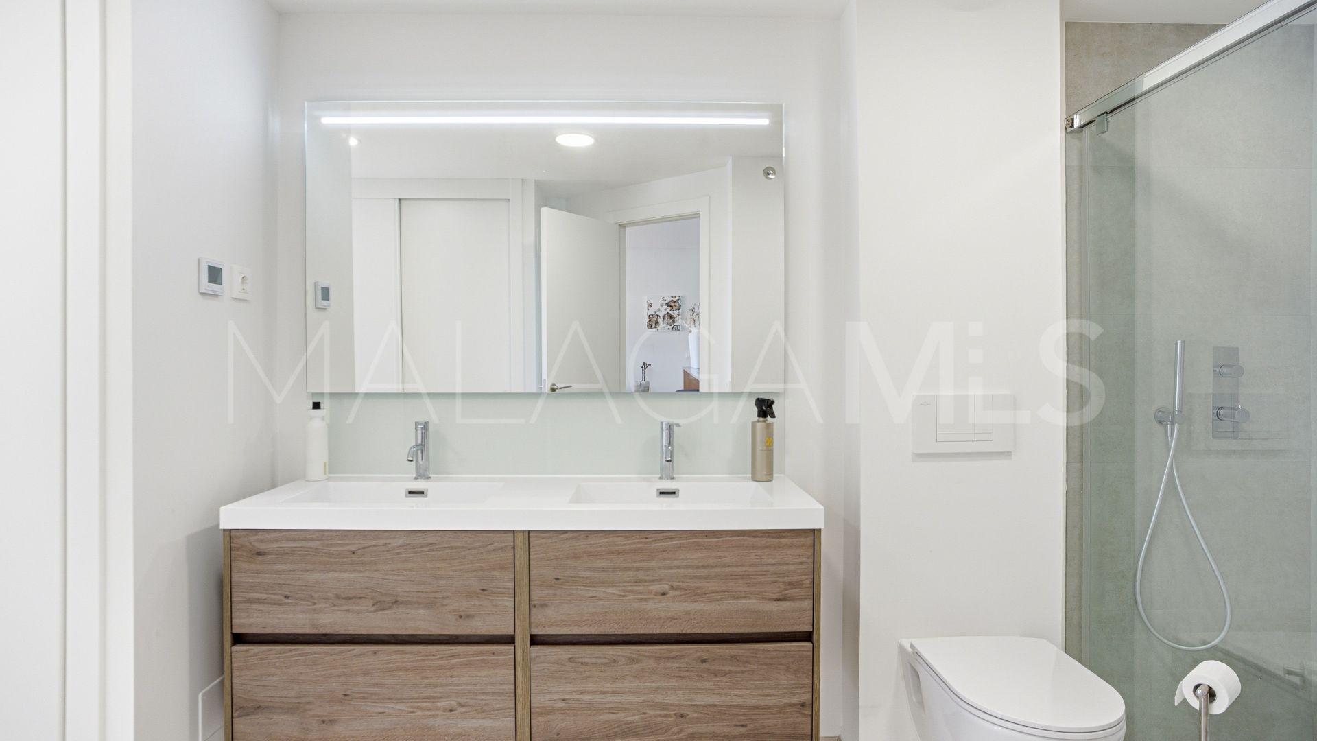 Ground floor apartment for sale in Cala de Mijas with 3 bedrooms