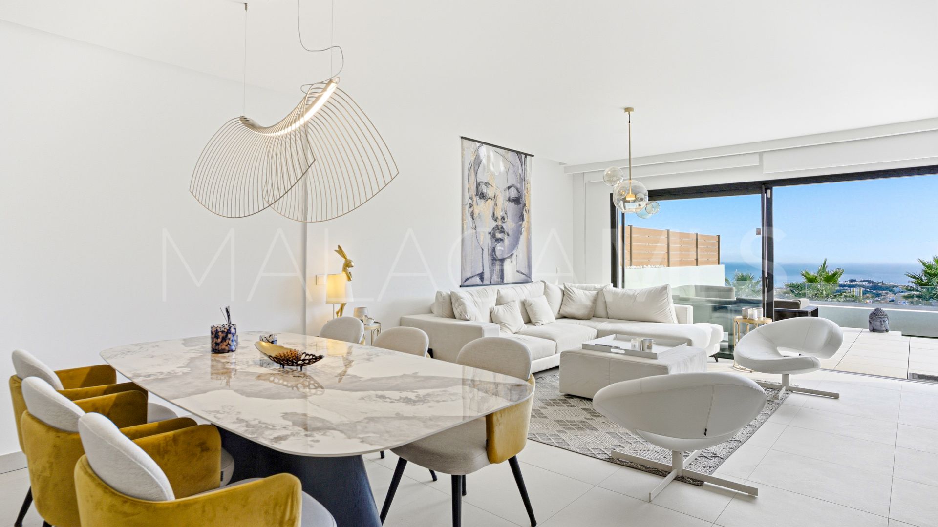 Ground floor apartment for sale in Cala de Mijas with 3 bedrooms