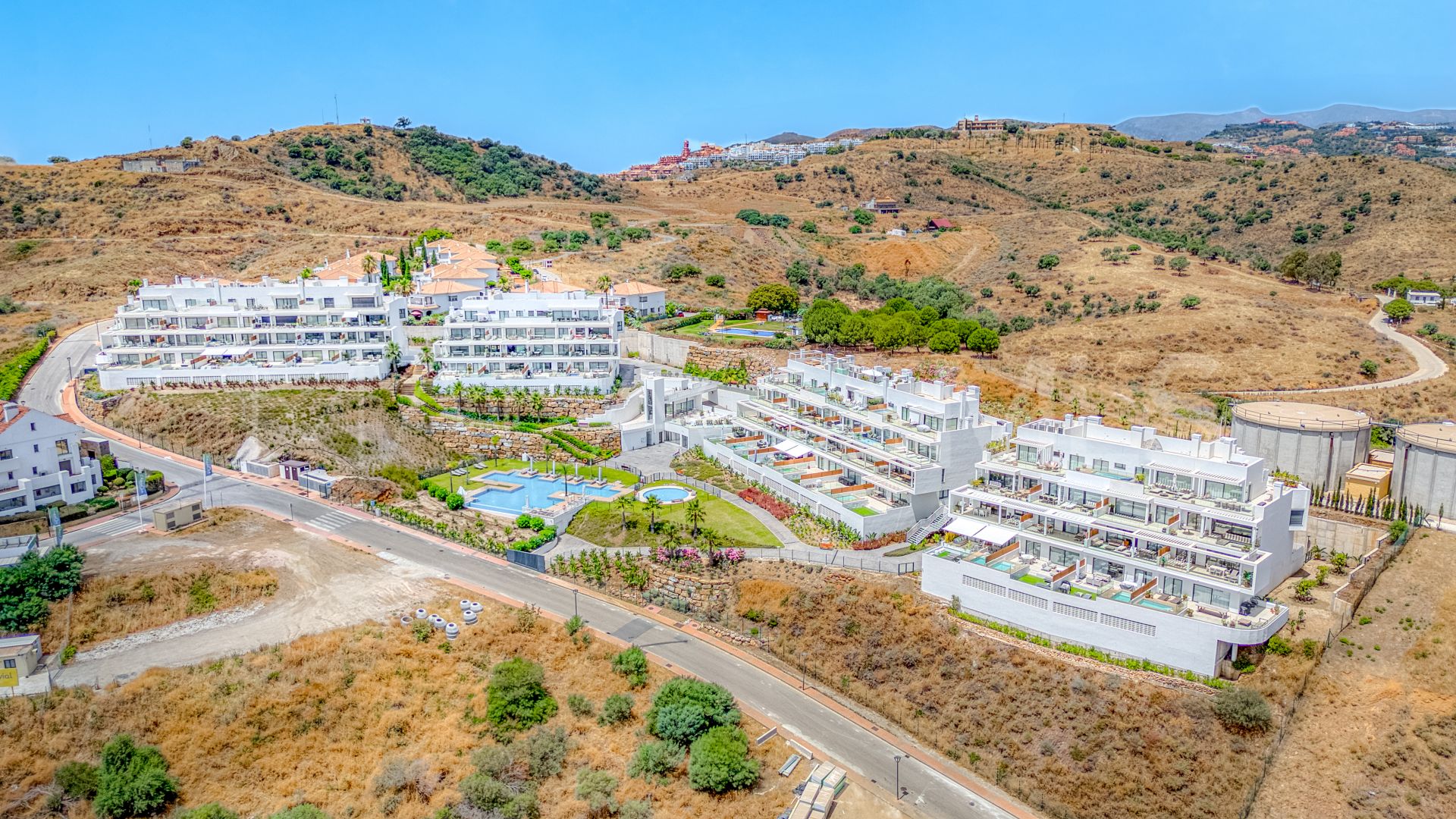 Ground floor apartment for sale in Cala de Mijas with 3 bedrooms