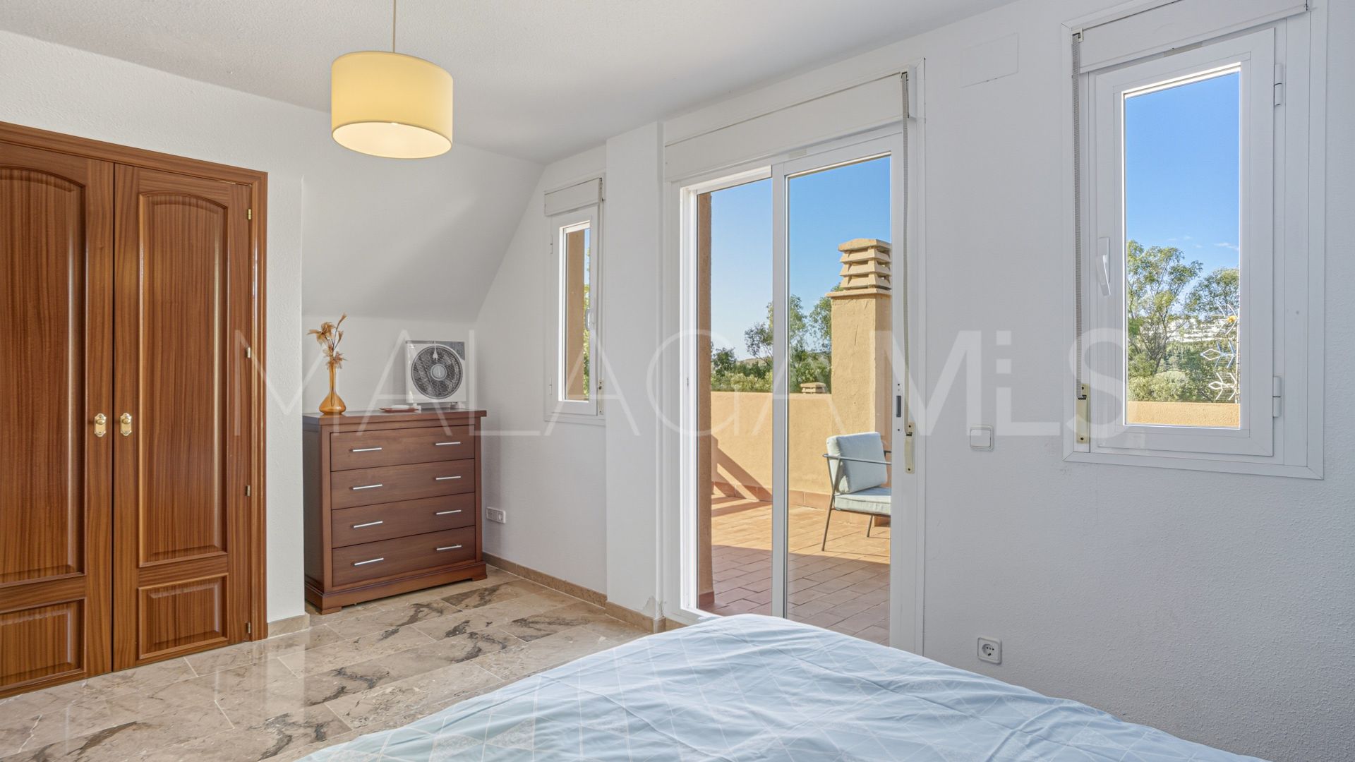 Tvåvånings takvåning for sale in Casares Playa