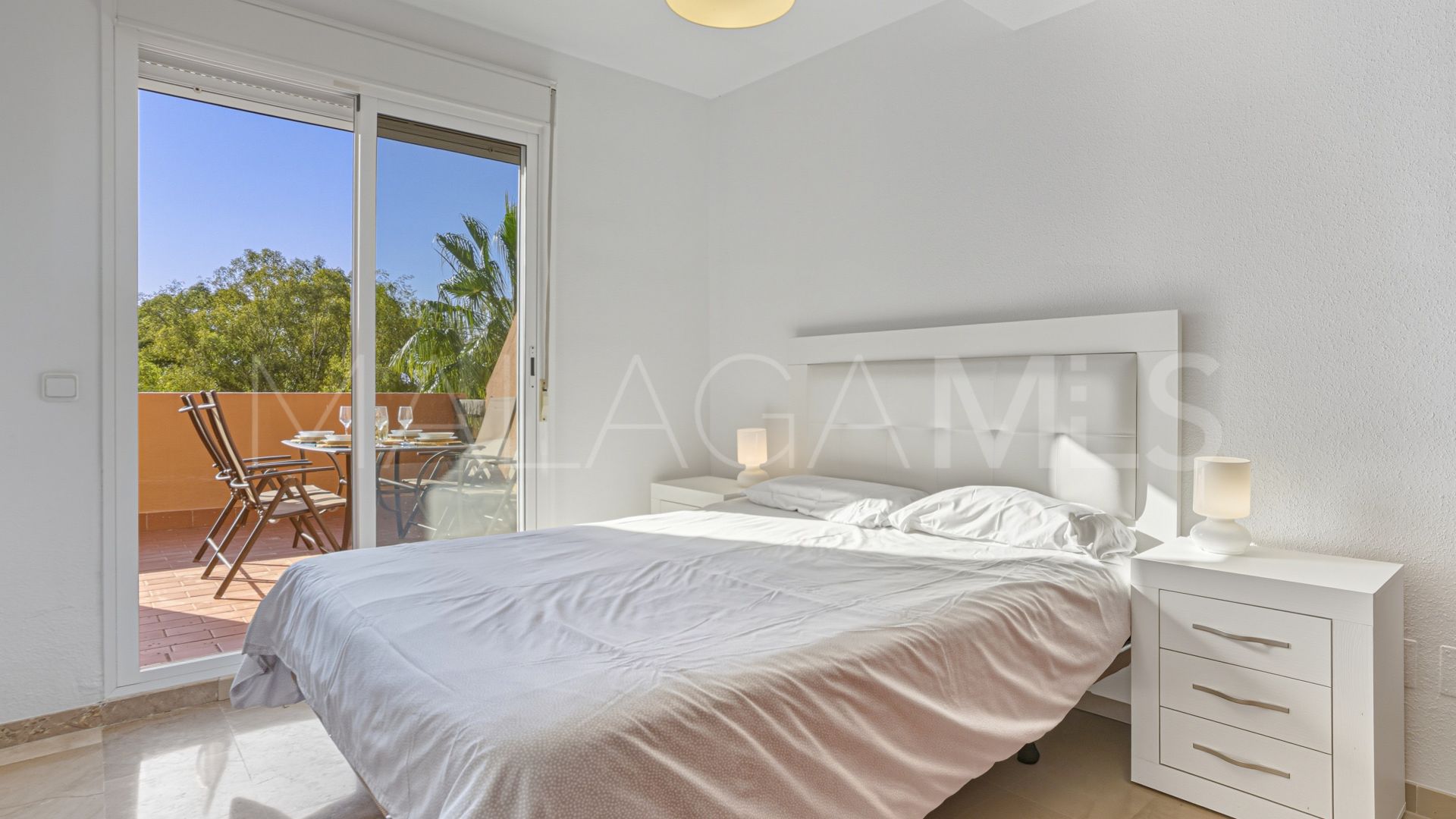 Tvåvånings takvåning for sale in Casares Playa