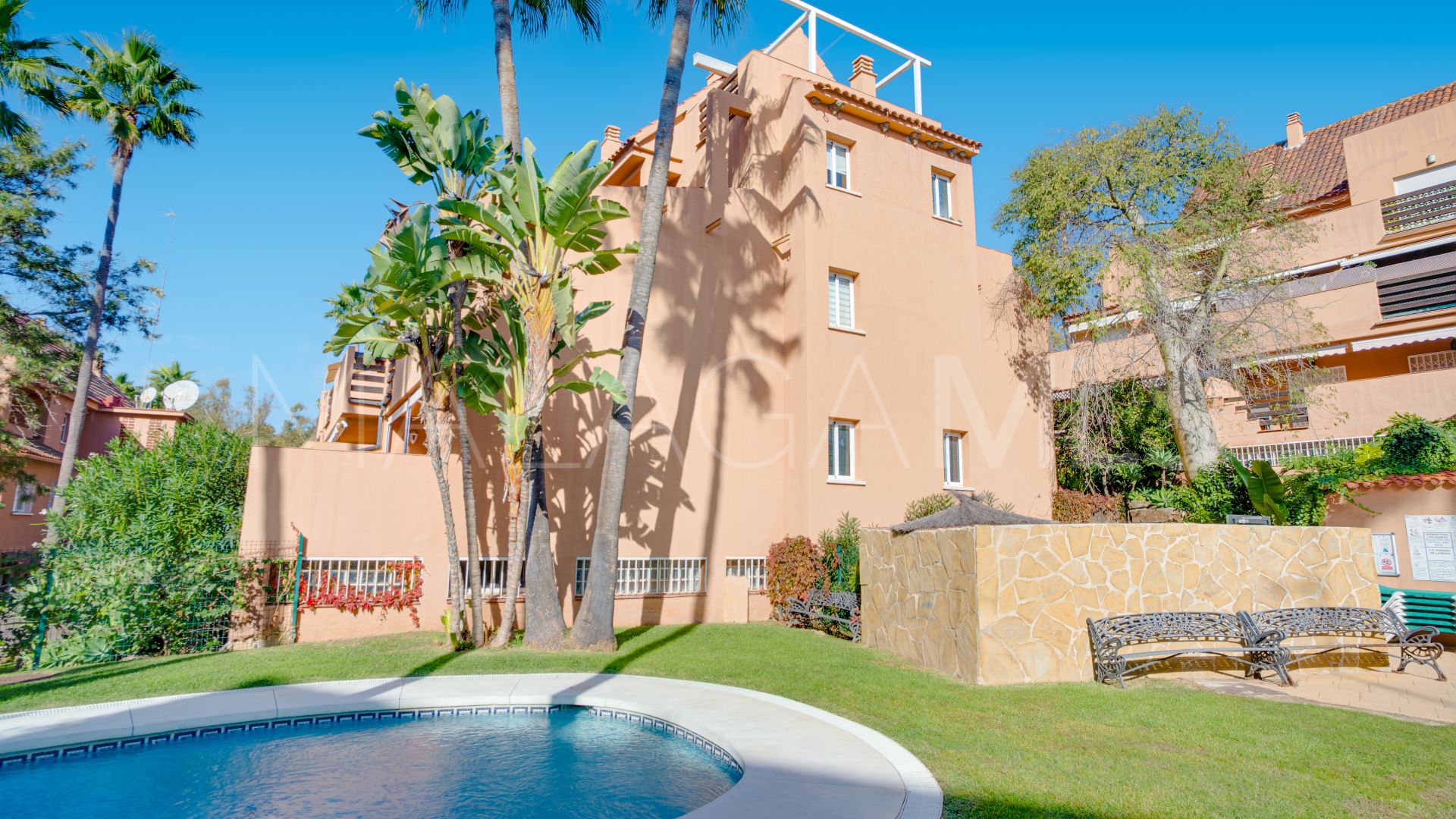 Tvåvånings takvåning for sale in Casares Playa