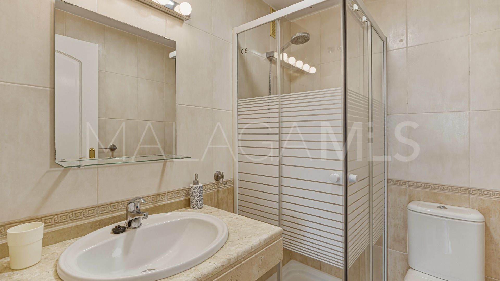 Lägenhet for sale in Riviera del Sol