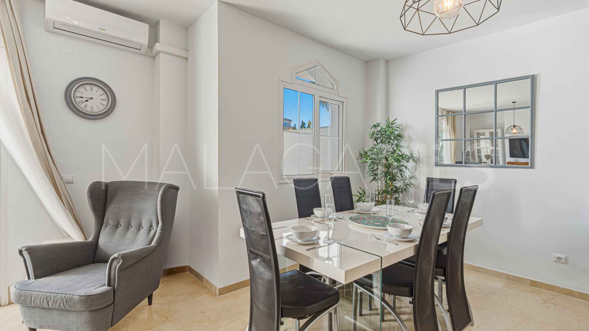 Lägenhet for sale in Riviera del Sol