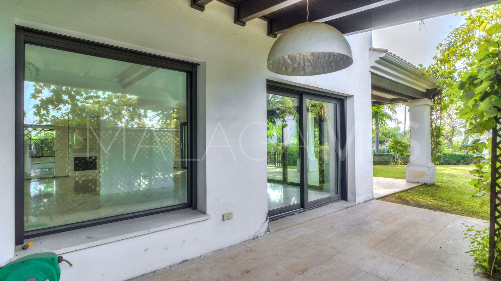 Villa for sale in Lomas de Magna Marbella