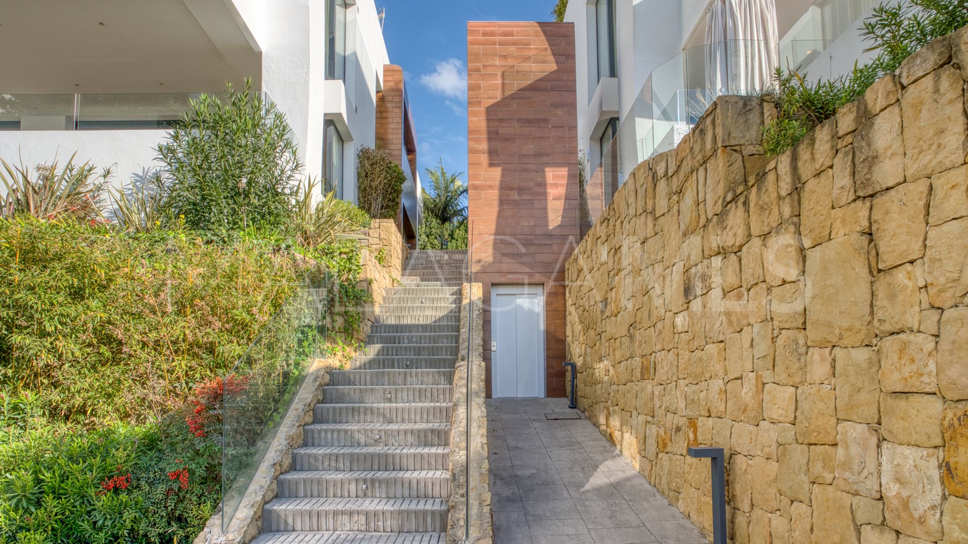 Duplex rez de chaussée for sale in Reserva de Sierra Blanca