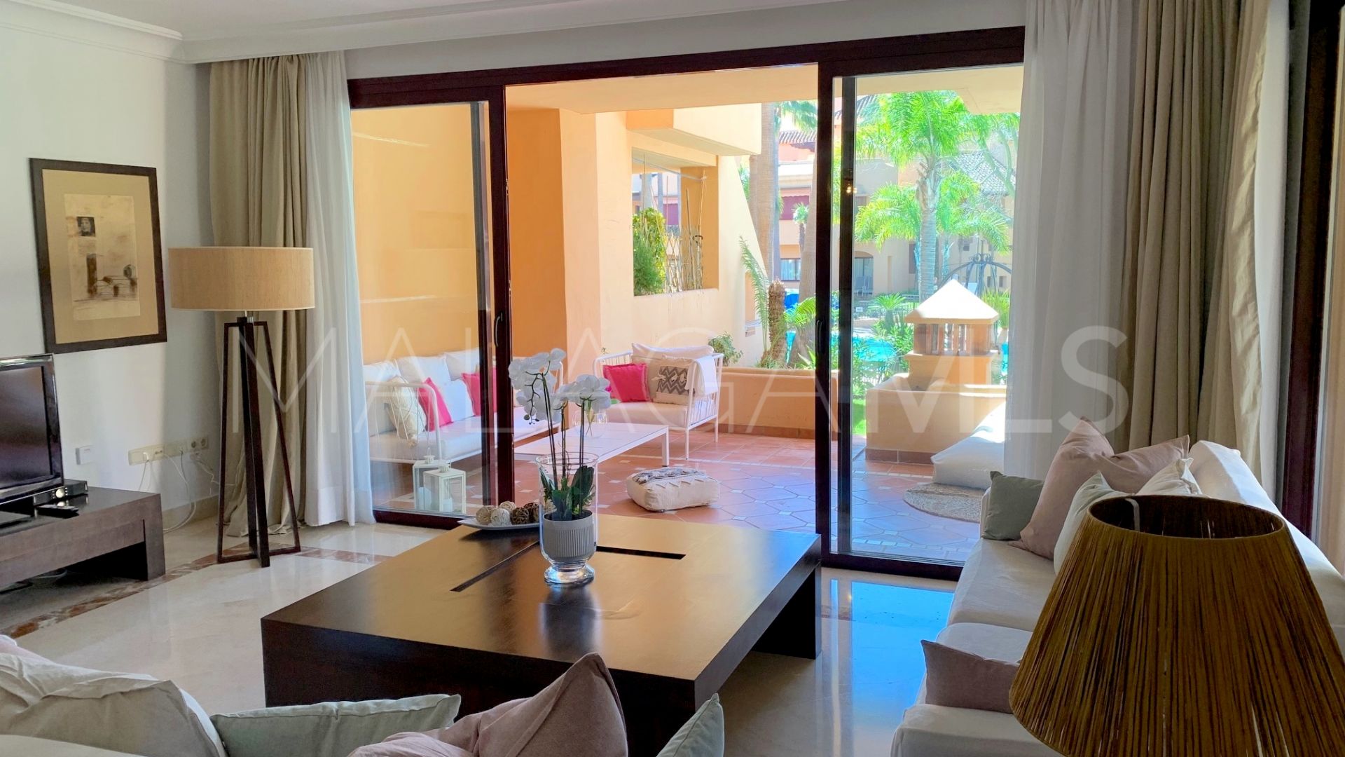 Erdgeschosswohnung for sale in Bahia Alcantara