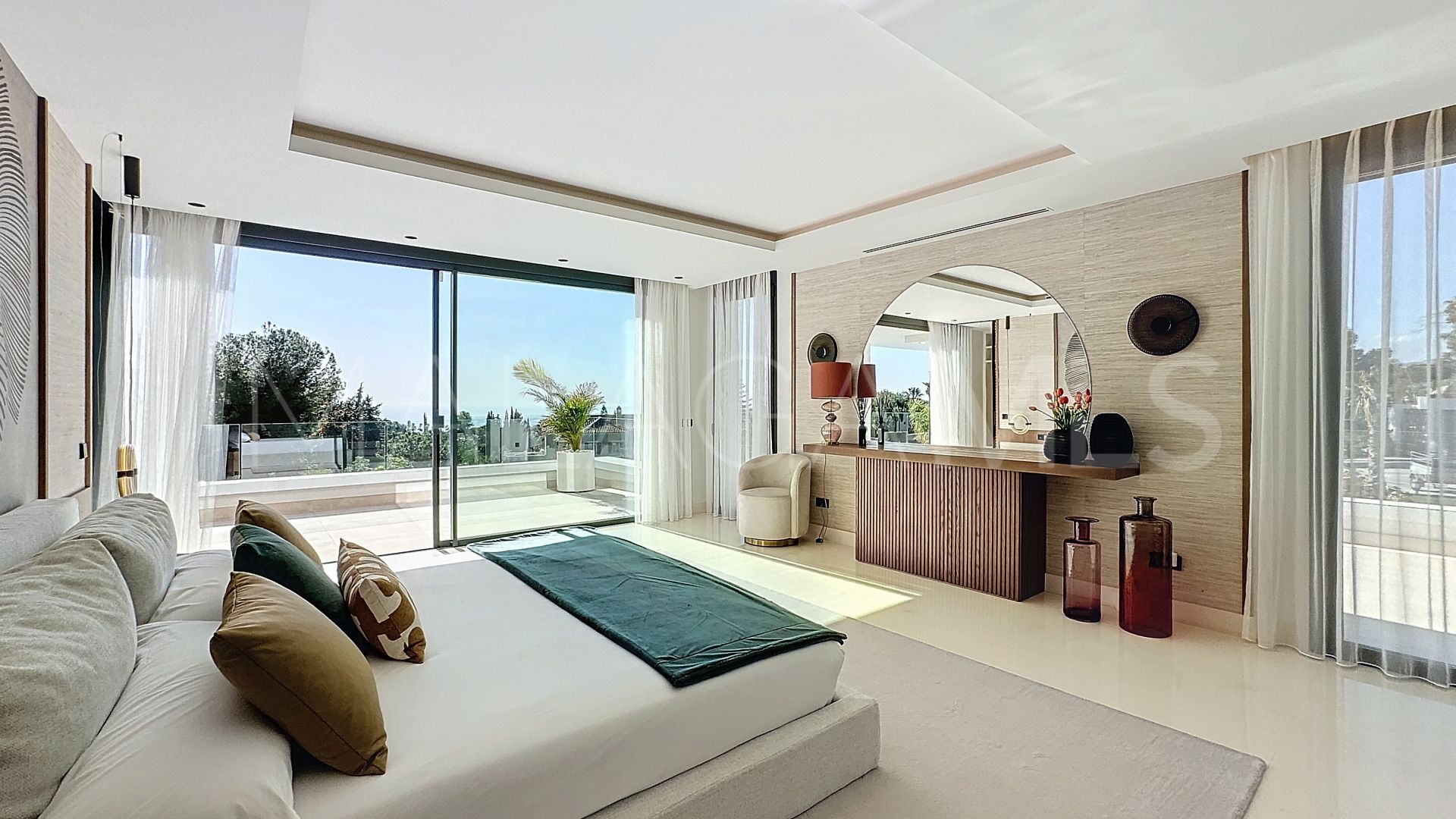 7 bedrooms villa in Sierra Blanca for sale