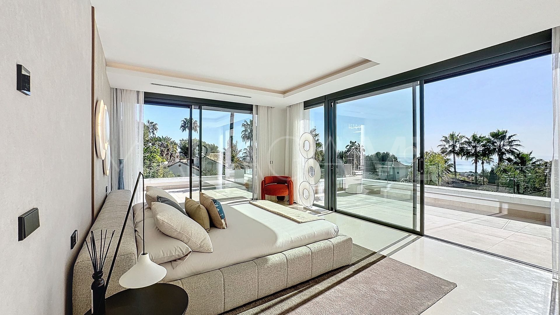 7 bedrooms villa in Sierra Blanca for sale