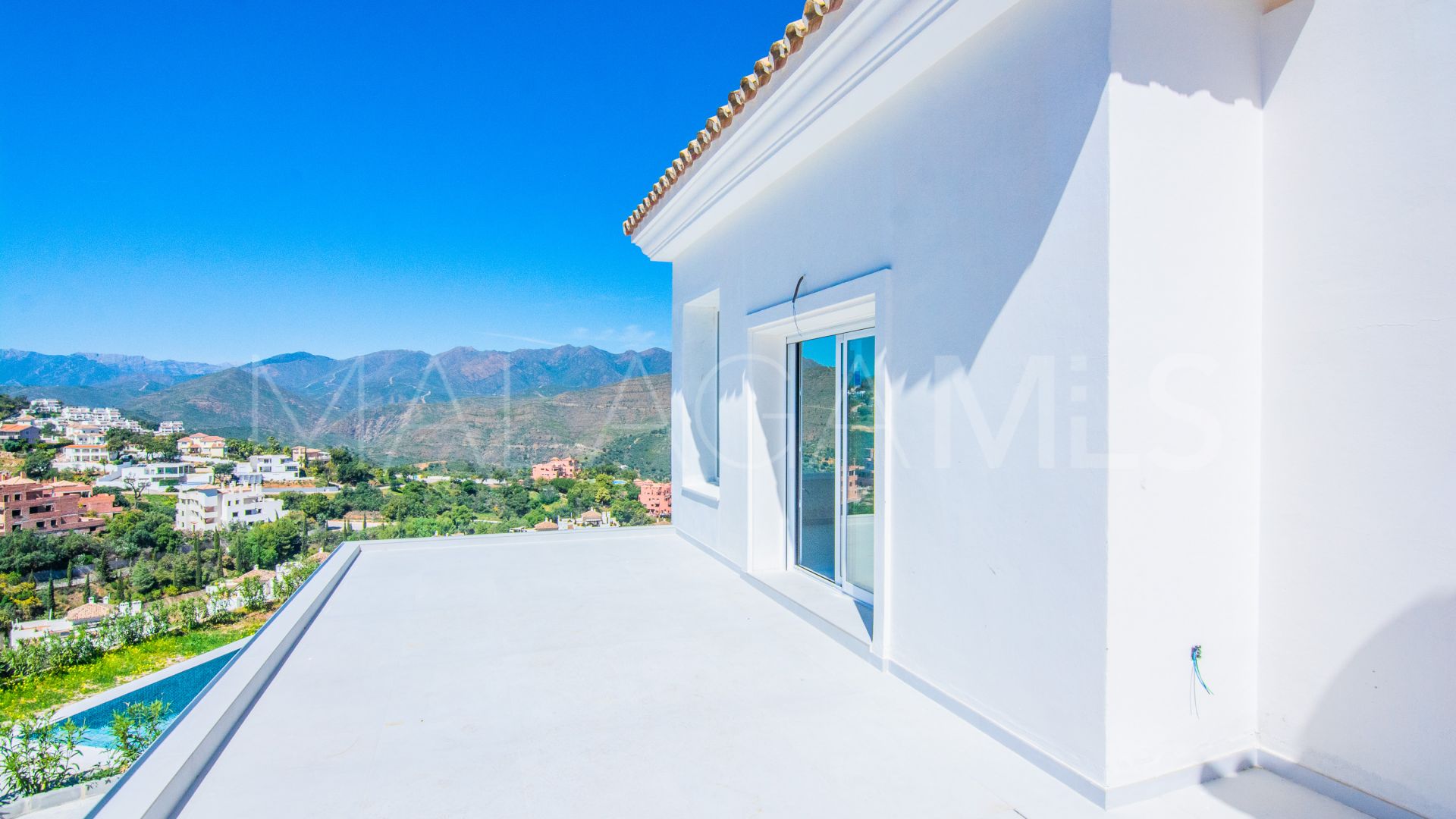 Villa for sale in La Mairena