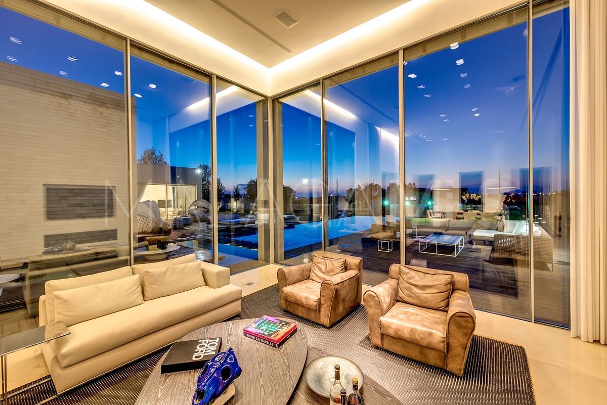 Villa for sale in Sierra Blanca