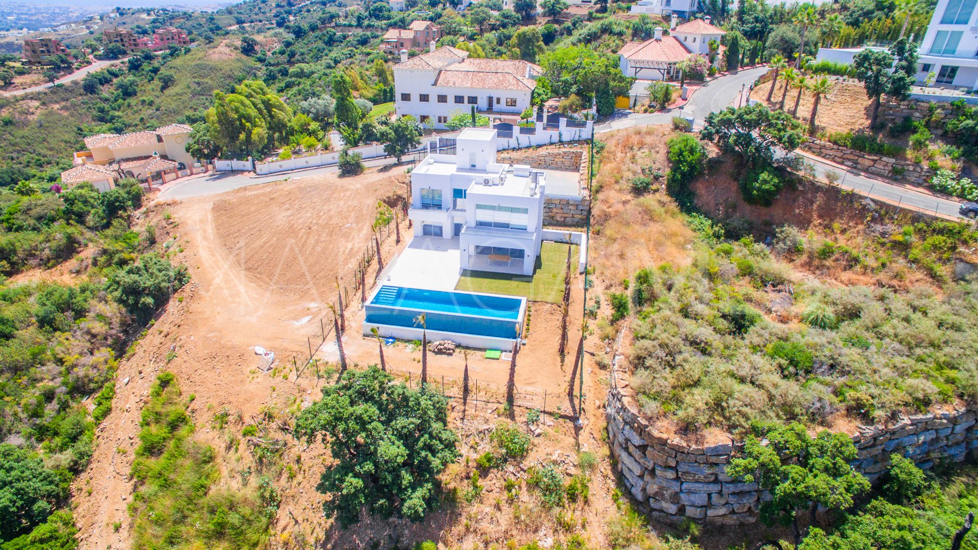 Villa for sale in La Mairena with 3 bedrooms