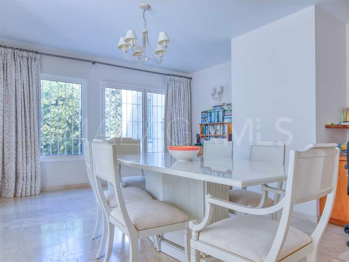 Villa a la venta in Linda Vista Baja