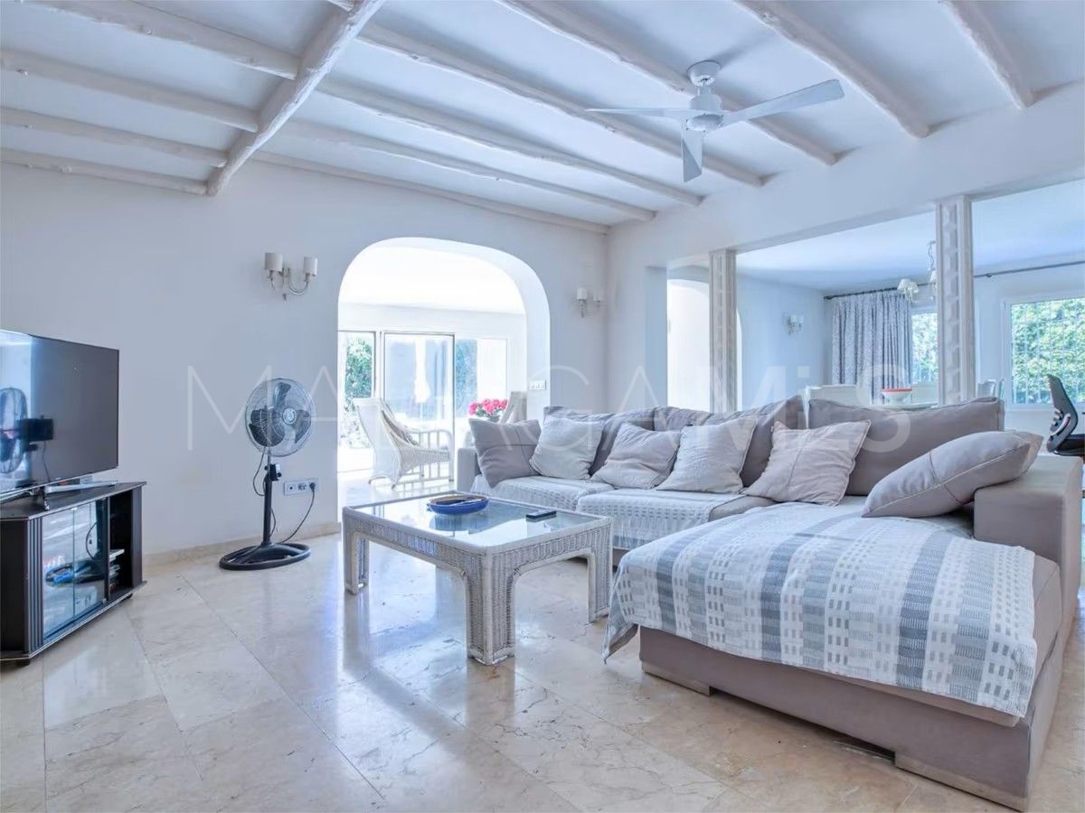 Villa a la venta in Linda Vista Baja