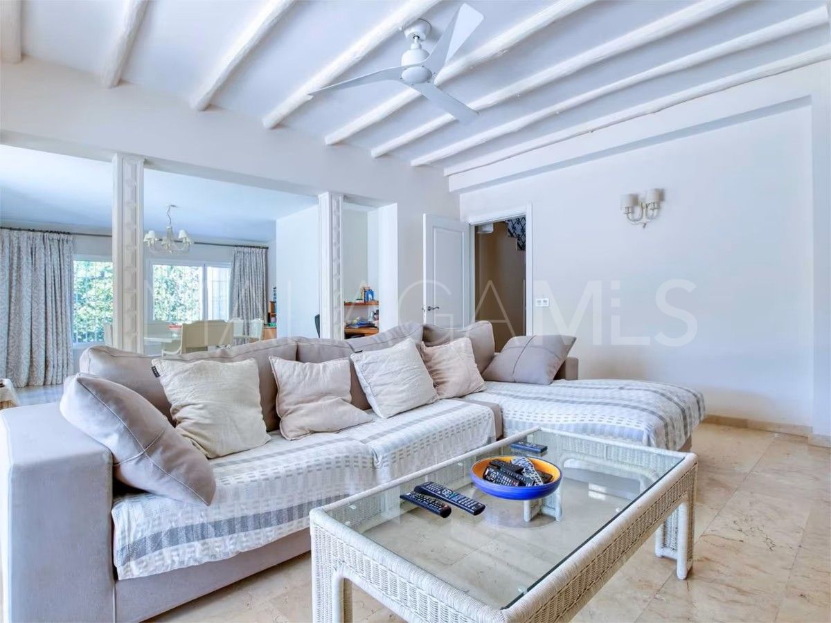 Villa a la venta in Linda Vista Baja